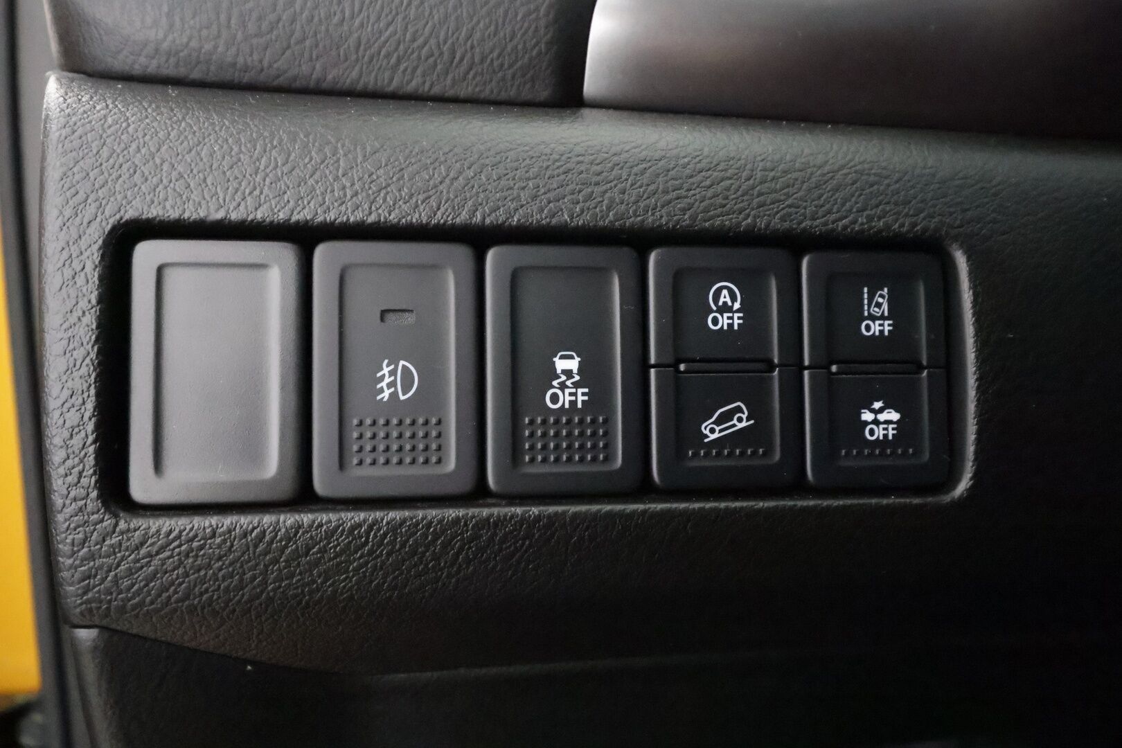 SUZUKI VITARA 2023 1,4 BOOSTERJET 48V HYBRID 4WD GL+ 6MT - | ACC | LED | P.kamera | Kaistavahti | Apple&Android | Merkkihuollettu | - KORKO VAIN 3,99 %