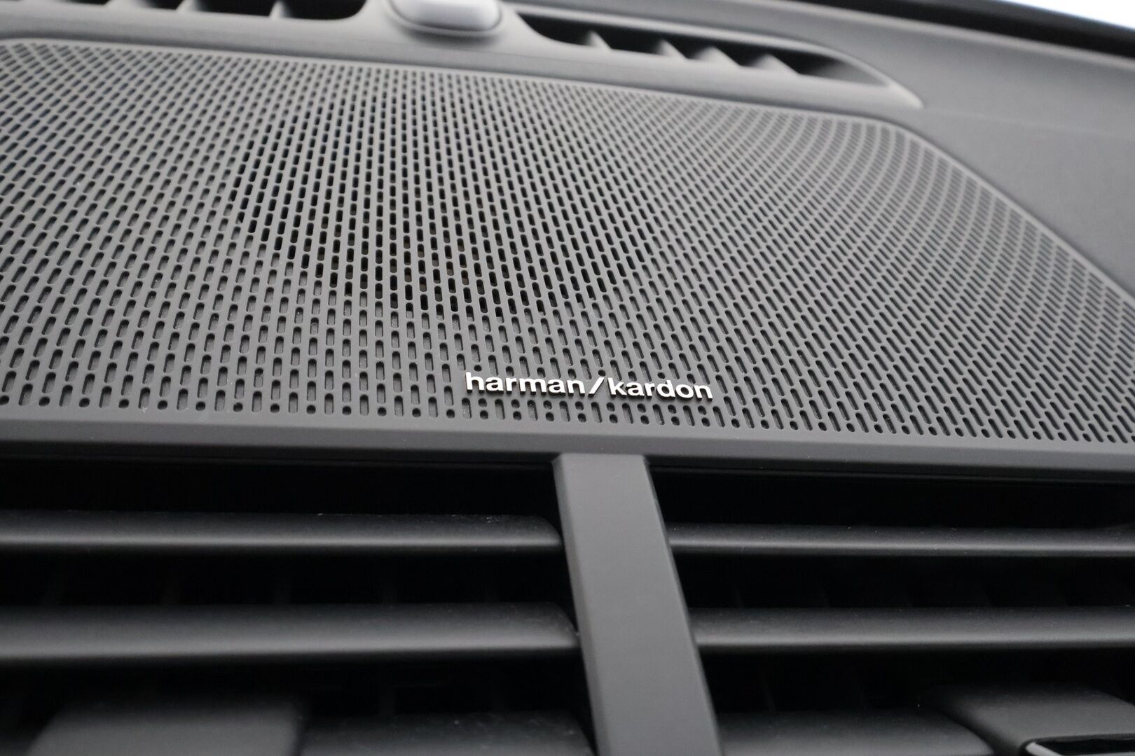 POLESTAR 2 2023 Long Range Single Motor, 170kW, 78kWh - | Adapt.Vakkari | Lämpöpumppu | Lasikatto | Harman/Kardon | Pilot-lite | Plus-paketti | TULOSSA | - KORKO VAIN 3,99 %
