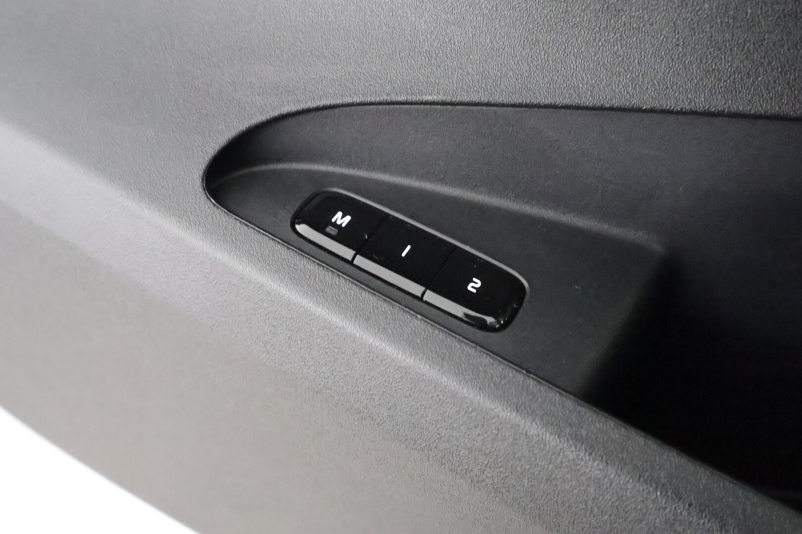 POLESTAR 2 2023 Long Range Single Motor, 170kW, 78kWh - | Adapt.Vakkari | Lämpöpumppu | Lasikatto | Harman/Kardon | Pilot-lite | Plus-paketti | TULOSSA | - KORKO VAIN 3,99 %