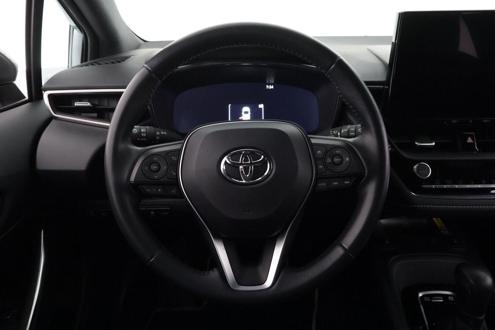 TOYOTA COROLLA 2024 Touring Sports 1.8 Hybrid Style  - | ACC | Facelift | Digimittaristo | Puolinahat | P.kamera ja tutkat | LDA | PDA | RSA | Keyless | LED | Apple & Android | Sähk. takaluukku | - KORKO VAIN 3,99 %