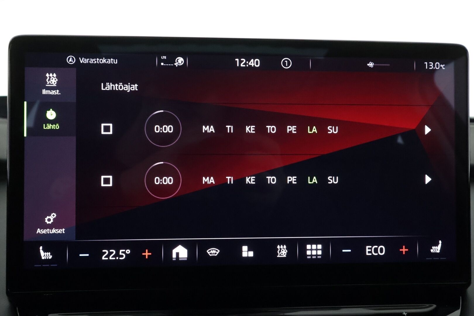 Skoda Enyaq 2023 80x 4x4 iV - | ACC | ILP | Koukku | Matrix-LED | DCC Alusta | Hierova Muistipenkki | HUD | Canton | Panorama | 360-Kamera | Nahat | Ratinlämmitys | keyless | Apple&Android | Merkkihuollettu | Kahdet Renkaat | - KORKO VAIN 3,99 %