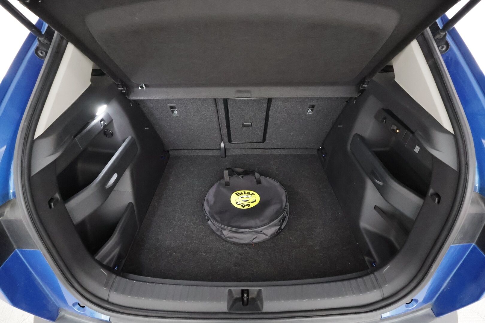 Skoda Elroq 2025 60 Selection - | ACC | ILP | Koukku | LED | P.Kamera | Puolinahat | Ratinlämmitys | Keyless | Apple&Android | Merkkihuollettu | - KORKO VAIN 3,99 %