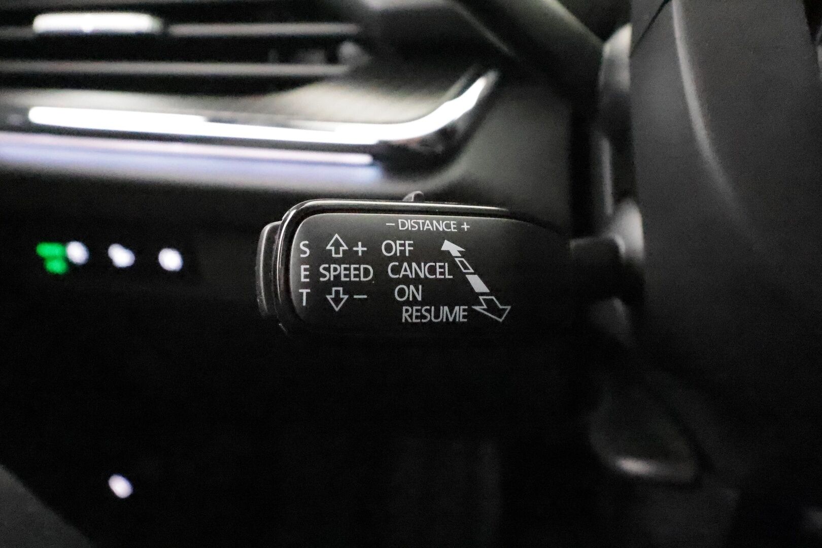 SKODA ENYAQ 2023 Coupe 80x 4x4 RS iV - | ACC | ILP | Matrix-LED | Koukku | DCC Alusta | HUD | Canton | Lasikatto | Hierova muistipenkki | Keyless | Apple&Android | P.kamera | Merkkihuollettu | Kahdet Renkaat | - KORKO VAIN 3,99 %