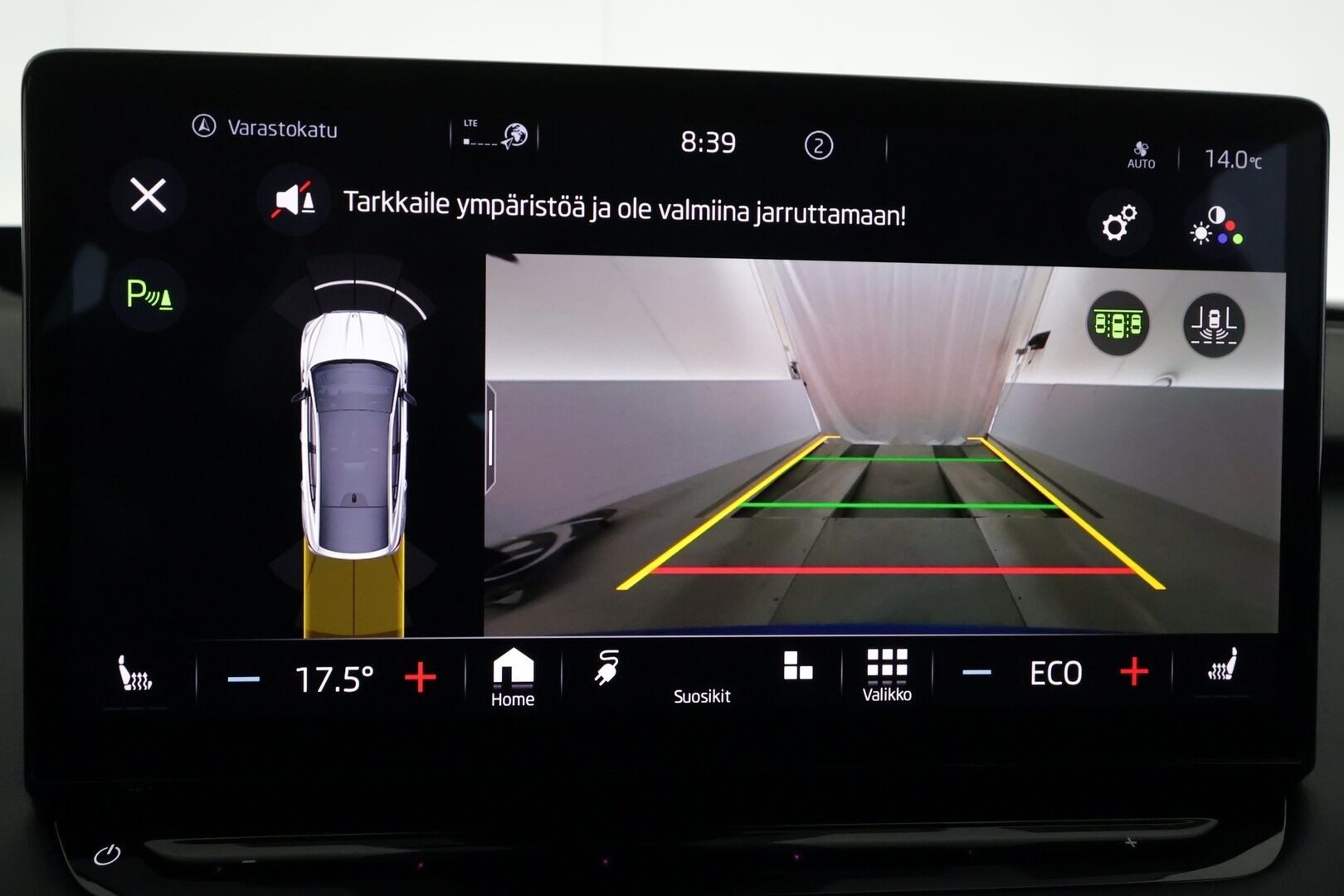 SKODA ENYAQ 2023 Coupe 80x 4x4 RS iV - | ACC | ILP | Matrix-LED | Koukku | DCC Alusta | HUD | Canton | Lasikatto | Hierova muistipenkki | Keyless | Apple&Android | P.kamera | Merkkihuollettu | Kahdet Renkaat | - KORKO VAIN 3,99 %