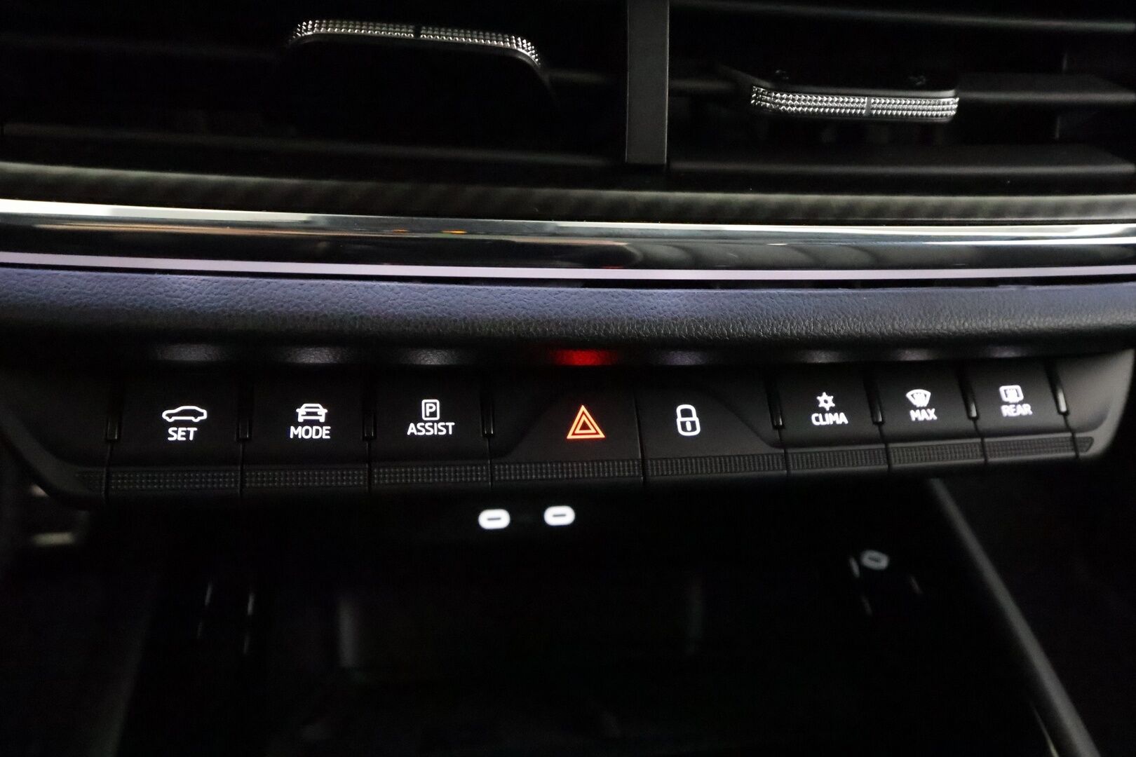 SKODA ENYAQ 2023 Coupe 80x 4x4 RS iV - | ACC | ILP | Matrix-LED | Koukku | DCC Alusta | HUD | Canton | Lasikatto | Hierova muistipenkki | Keyless | Apple&Android | P.kamera | Merkkihuollettu | Kahdet Renkaat | - KORKO VAIN 3,99 %
