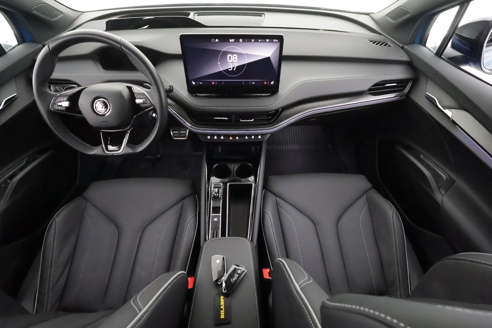 SKODA ENYAQ 2023 Coupe 80x 4x4 RS iV - | ACC | ILP | Matrix-LED | Koukku | DCC Alusta | HUD | Canton | Lasikatto | Hierova muistipenkki | Keyless | Apple&Android | P.kamera | Merkkihuollettu | Kahdet Renkaat | - KORKO VAIN 3,99 %