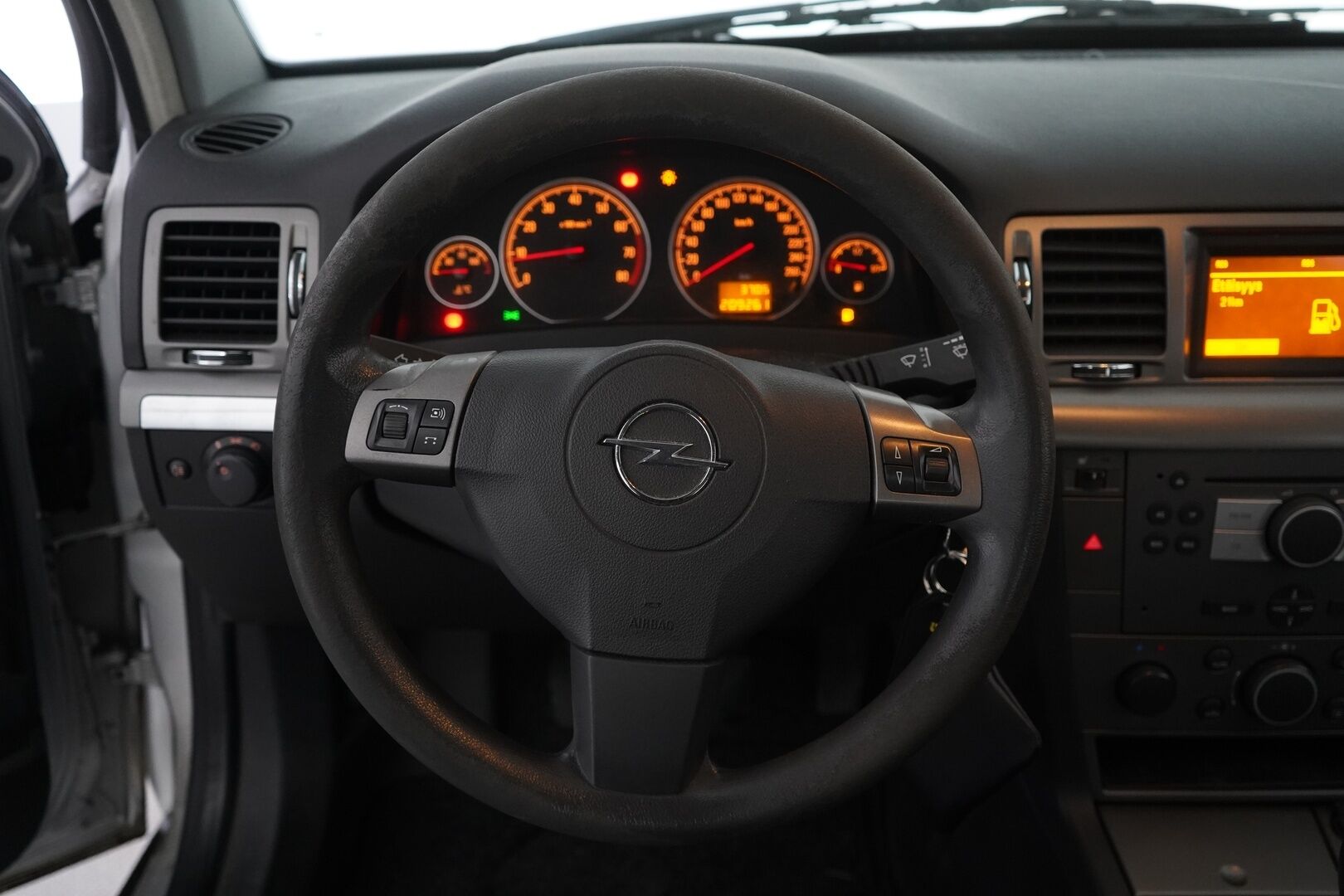 Opel Vectra 2007 * - YritysOutlet - Myydään vain yrityksille *