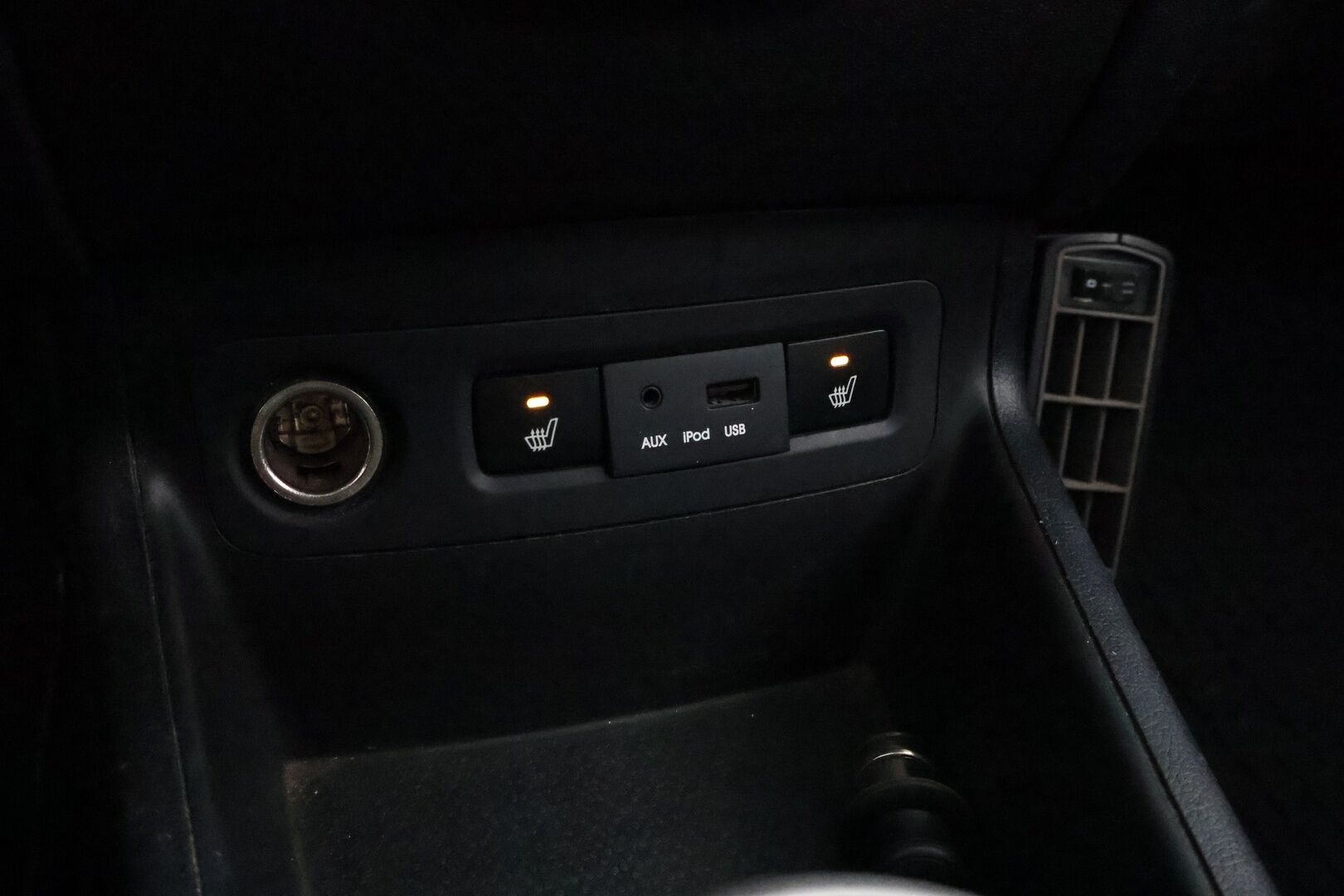 Hyundai i20 2010 1,2 Classic 5d *MYYDÄÄN HUUTOKAUPAT.COM*