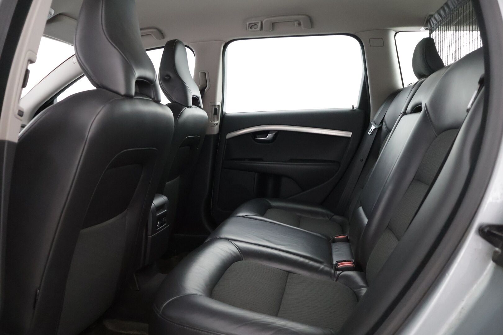 Volvo V70 2010 2,0D Momentum * MYYDÄÄN HUUTOKAUPAT.COM * - * MYYDÄÄN HUUTOKAUPAT.COM *