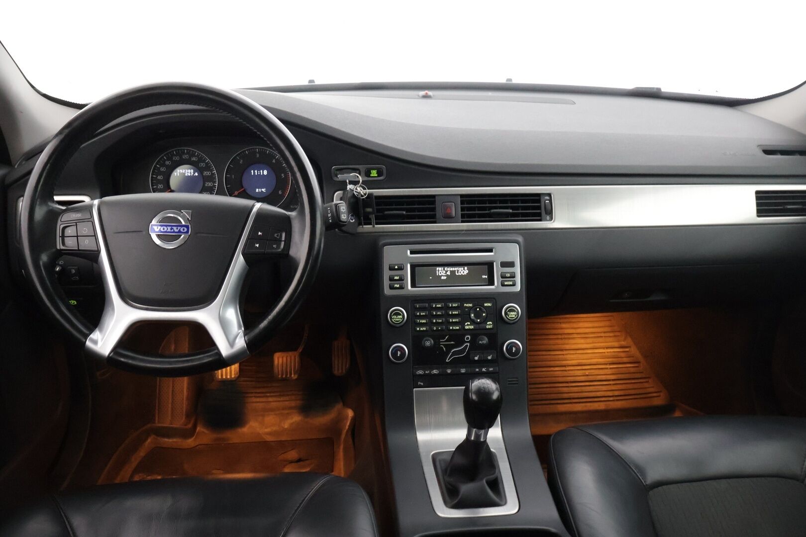 Volvo V70 2010 2,0D Momentum * MYYDÄÄN HUUTOKAUPAT.COM * - * MYYDÄÄN HUUTOKAUPAT.COM *