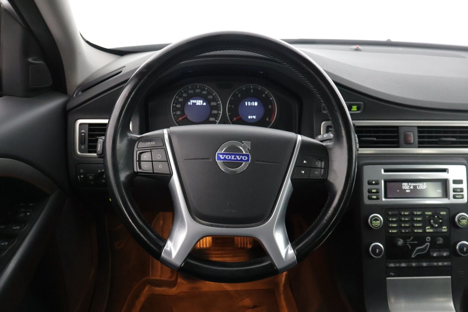 Volvo V70 2010 2,0D Momentum * MYYDÄÄN HUUTOKAUPAT.COM * - * MYYDÄÄN HUUTOKAUPAT.COM *