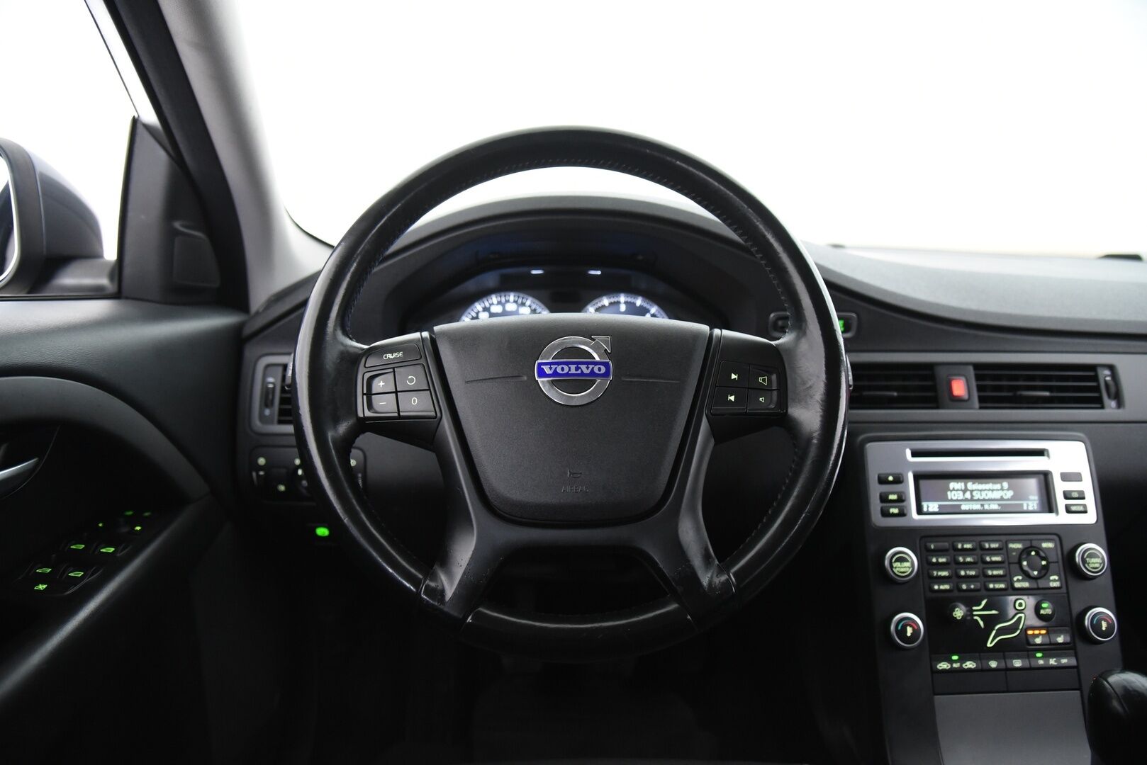 Volvo V70 2010 1,6D DRIVe Kinetic Business / Webasto / Suomi-Auto / Vakkari / Koukku / - Hyvät renkaat / Puolinahkasisusta