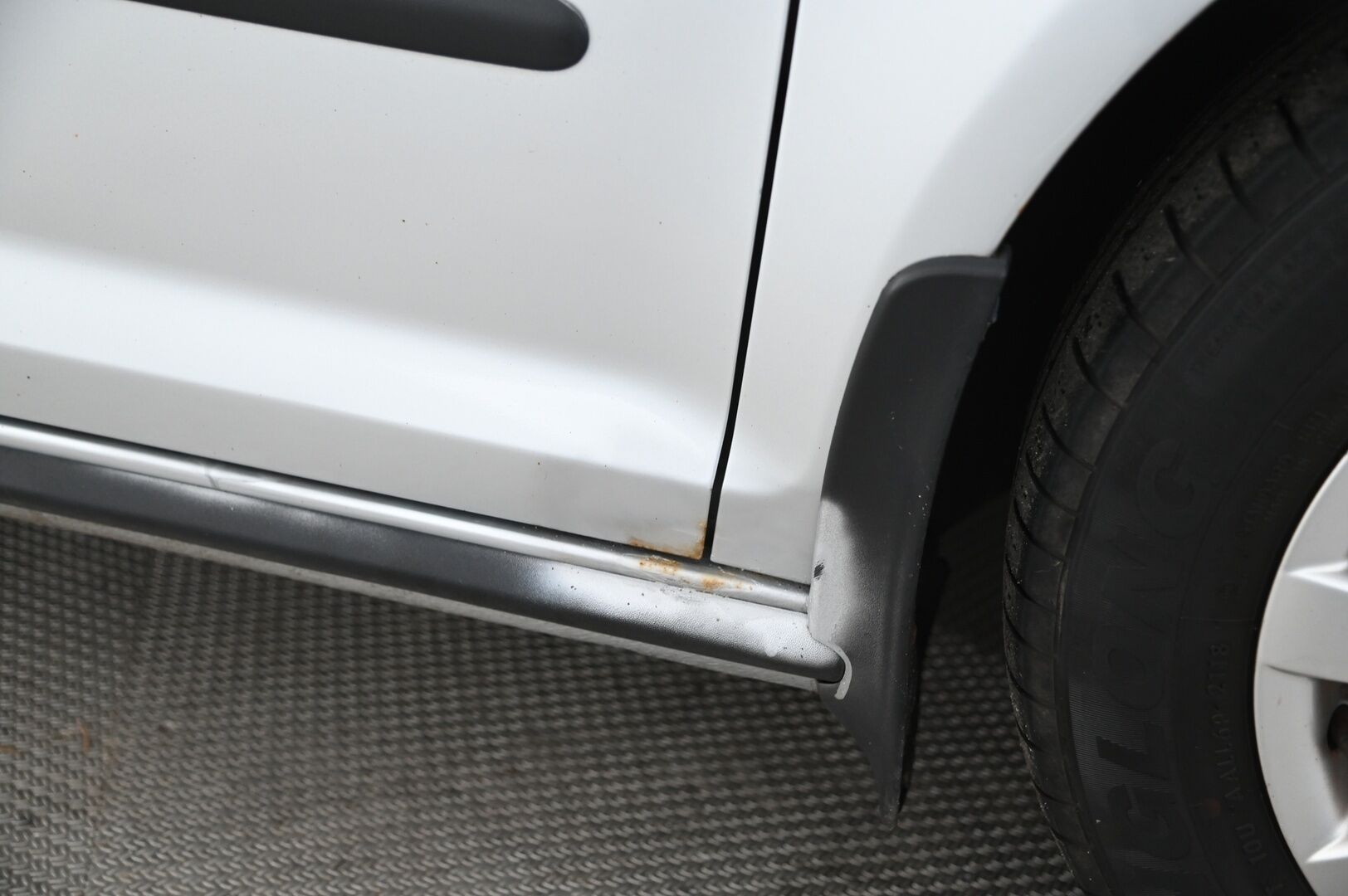 Volkswagen Golf 2005 4D GOLF MPV 1.6FSI-1KP/257 *YritysOutlet - Myydään vain yrityksille* - *YritysOutlet - Myydään vain yrityksille* *Leimaa 7/2026 asti!* 