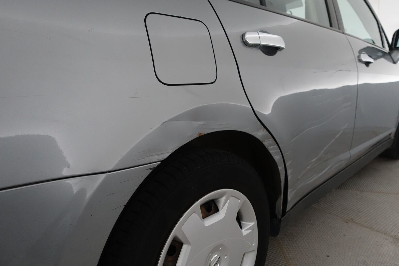 Nissan Tiida 2010 1,6 Visia 4AT 4-ov. | - YritysOutlet - Myydään vain yrityksille |