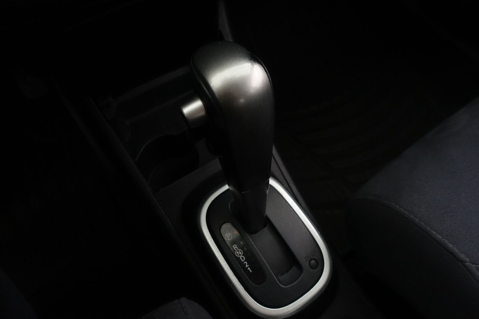 Nissan Tiida 2010 1,6 Visia 4AT 4-ov. | - YritysOutlet - Myydään vain yrityksille |
