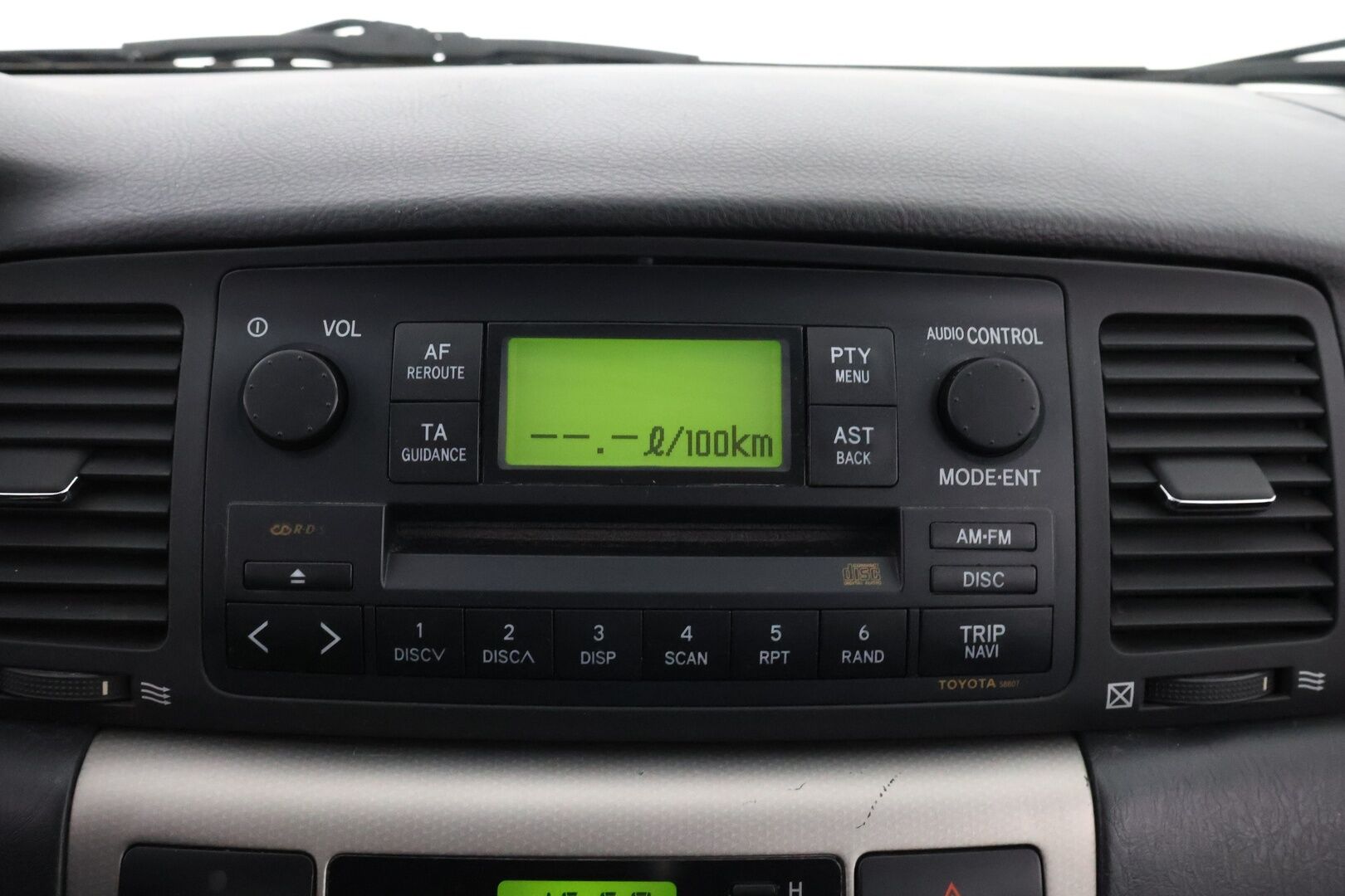 Toyota Corolla 2003 - YritysOutlet - Myydään vain yrityksille