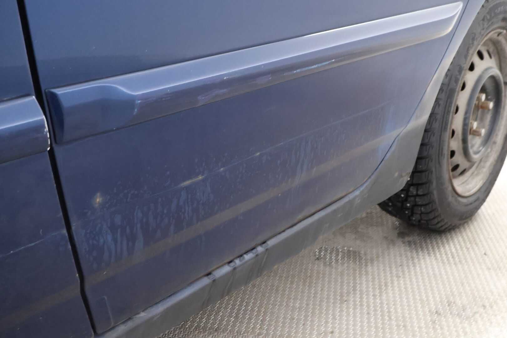 Toyota Corolla 2003 - YritysOutlet - Myydään vain yrityksille