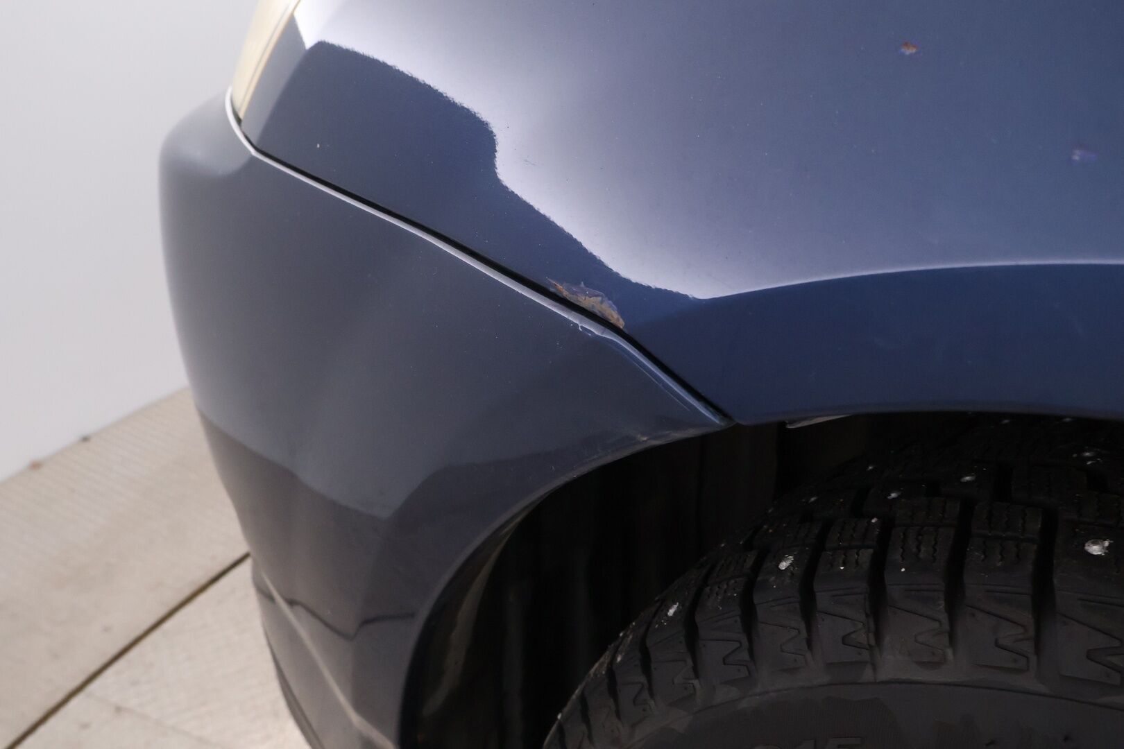 Toyota Corolla 2003 - YritysOutlet - Myydään vain yrityksille