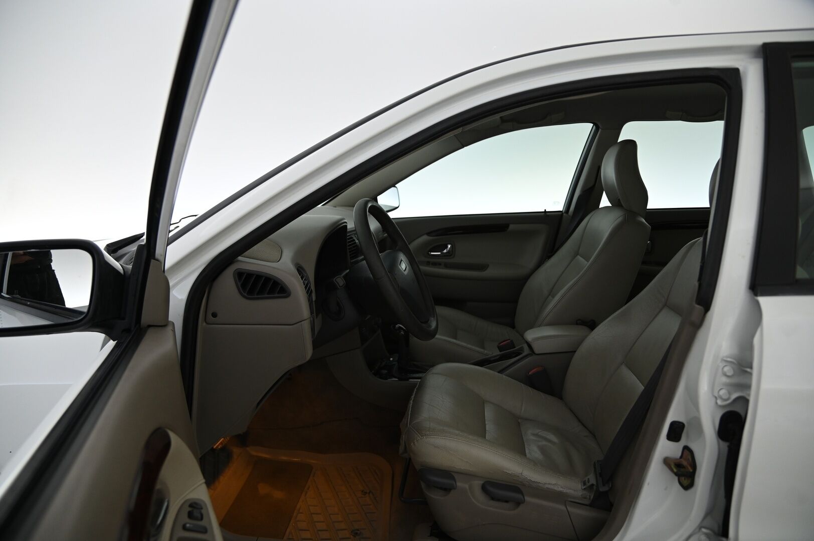 Volvo V40 2004 WAGON 2.0T AUTOMATIC *Myydään huutokaupat.com*