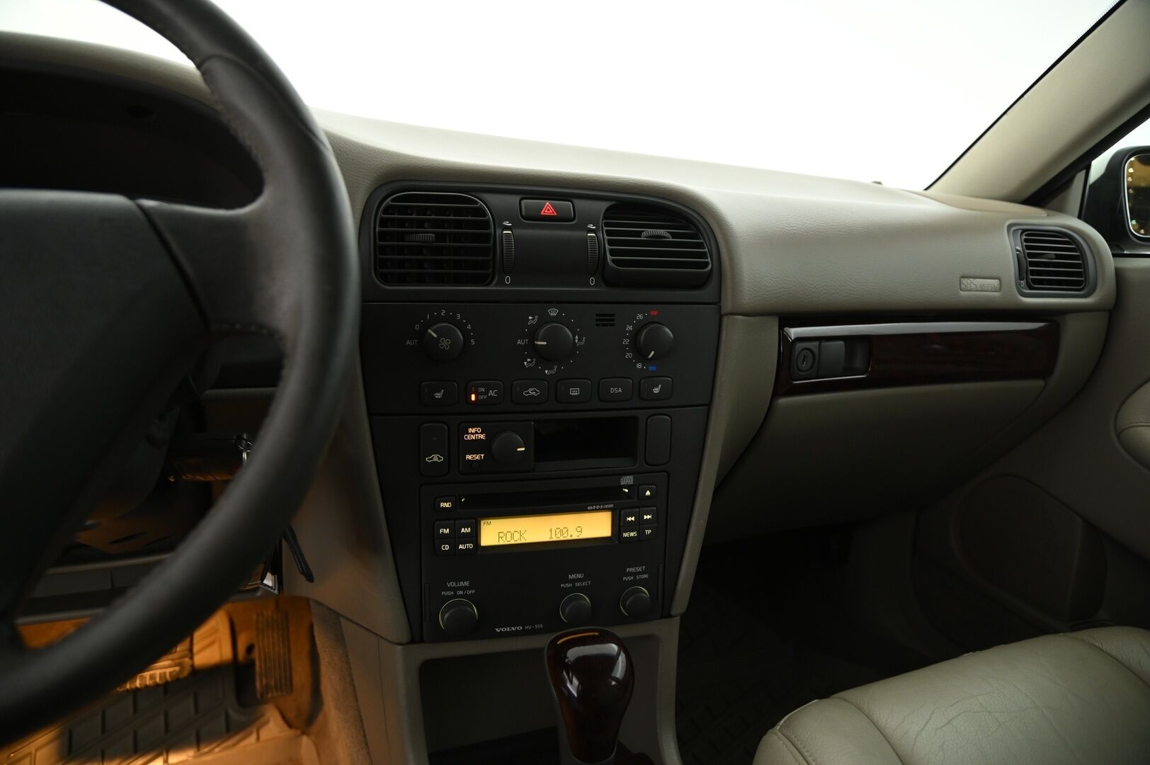 Volvo V40 2004 WAGON 2.0T AUTOMATIC *Myydään huutokaupat.com*