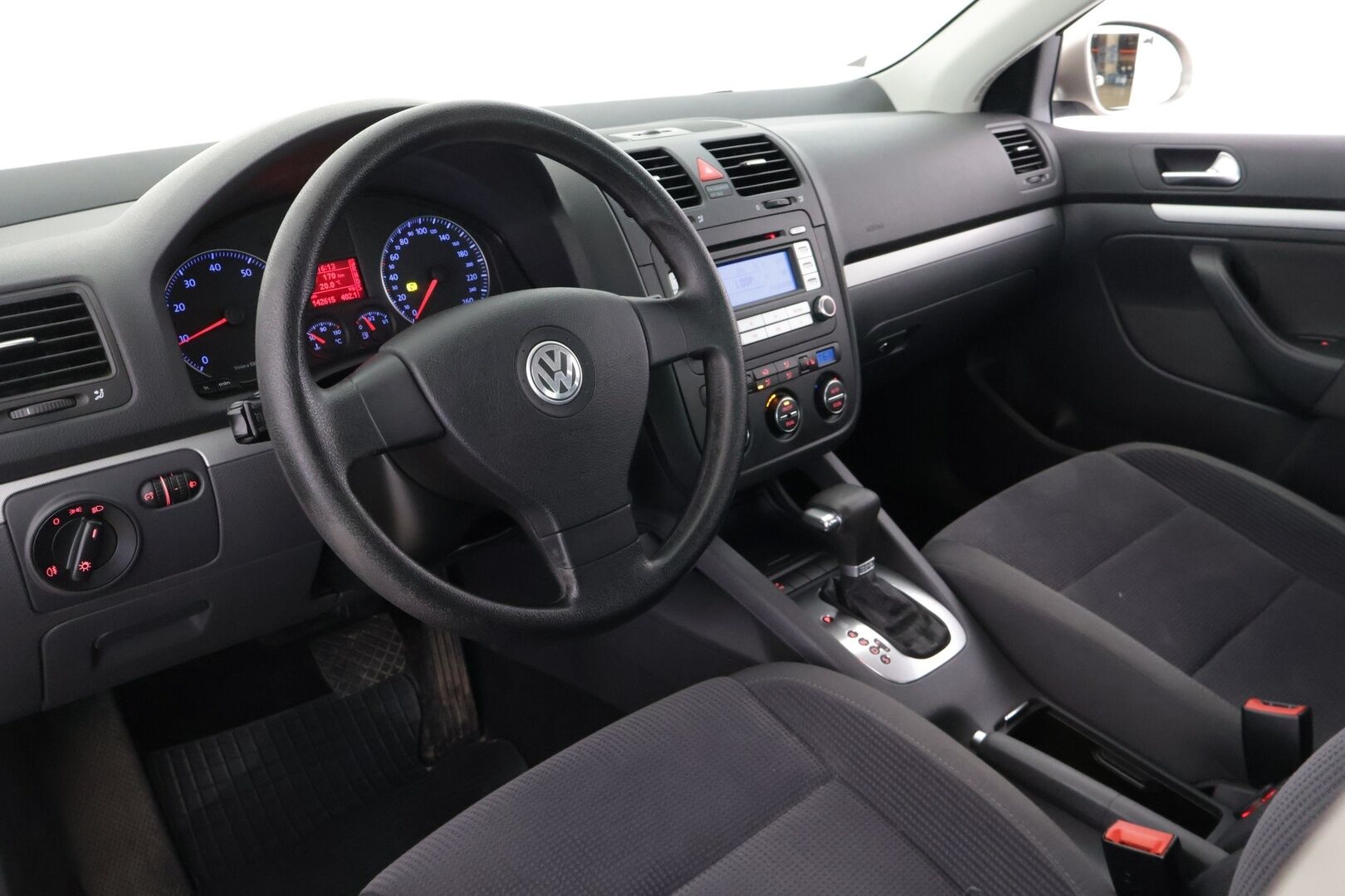 Volkswagen Jetta 2007 1.4 TSI Comfortline DSG * MYYDÄÄN HUUTOKAUPAT.COM! * - * MYYDÄÄN HUUTOKAUPAT.COM! *