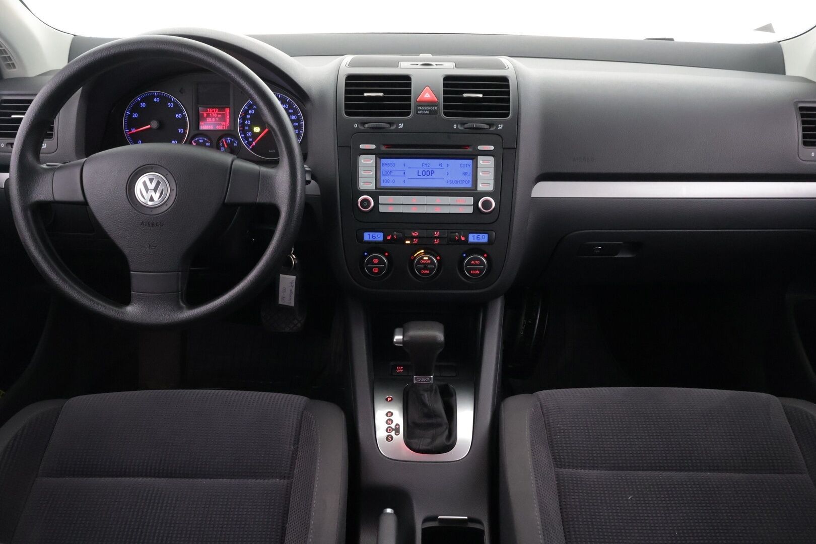Volkswagen Jetta 2007 1.4 TSI Comfortline DSG * MYYDÄÄN HUUTOKAUPAT.COM! * - * MYYDÄÄN HUUTOKAUPAT.COM! *