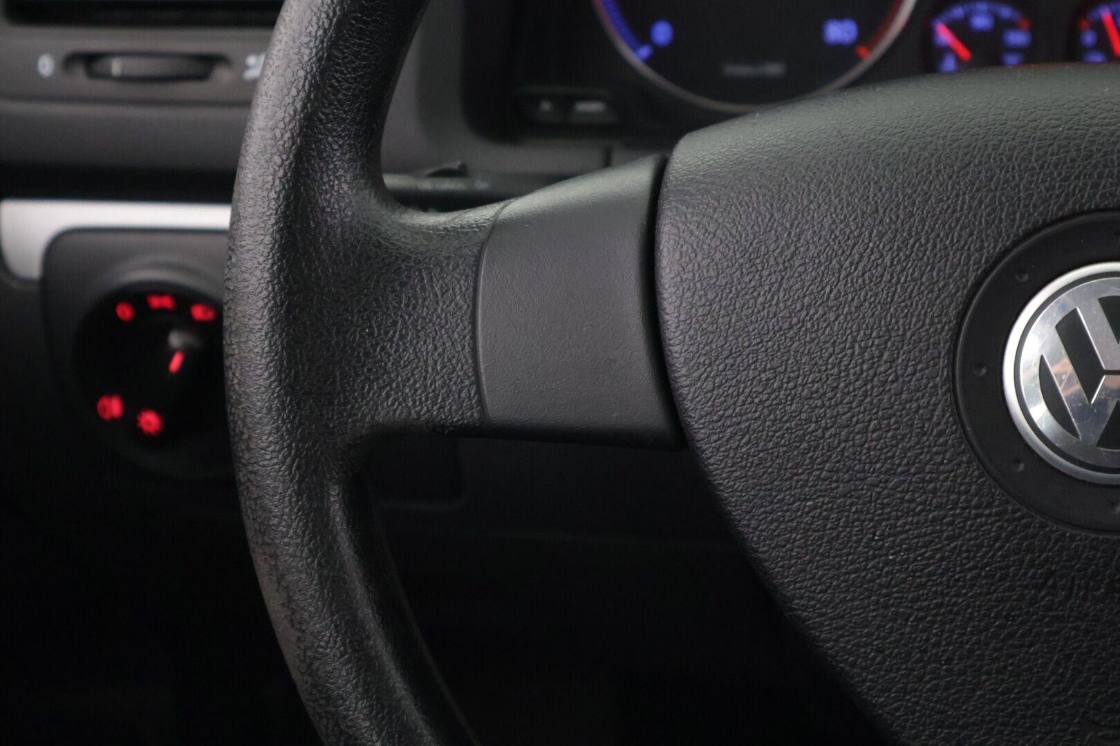 Volkswagen Jetta 2007 1.4 TSI Comfortline DSG * MYYDÄÄN HUUTOKAUPAT.COM! * - * MYYDÄÄN HUUTOKAUPAT.COM! *