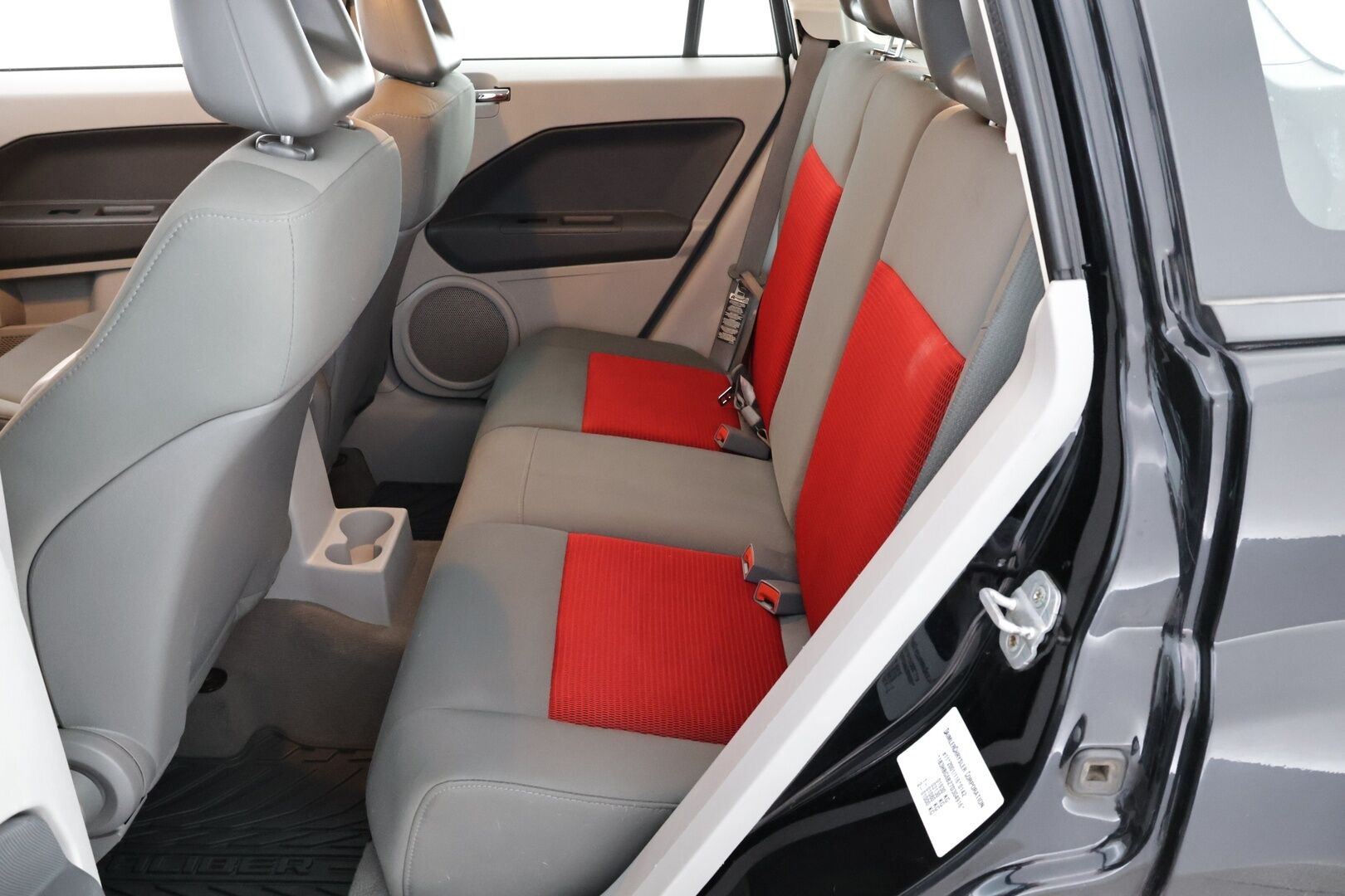 Dodge Caliber 2007 - YritysOutlet - Myydään vain yrityksille - – Tämä auto myydään YritysOutlet -valikoimasta vain yritykselle
