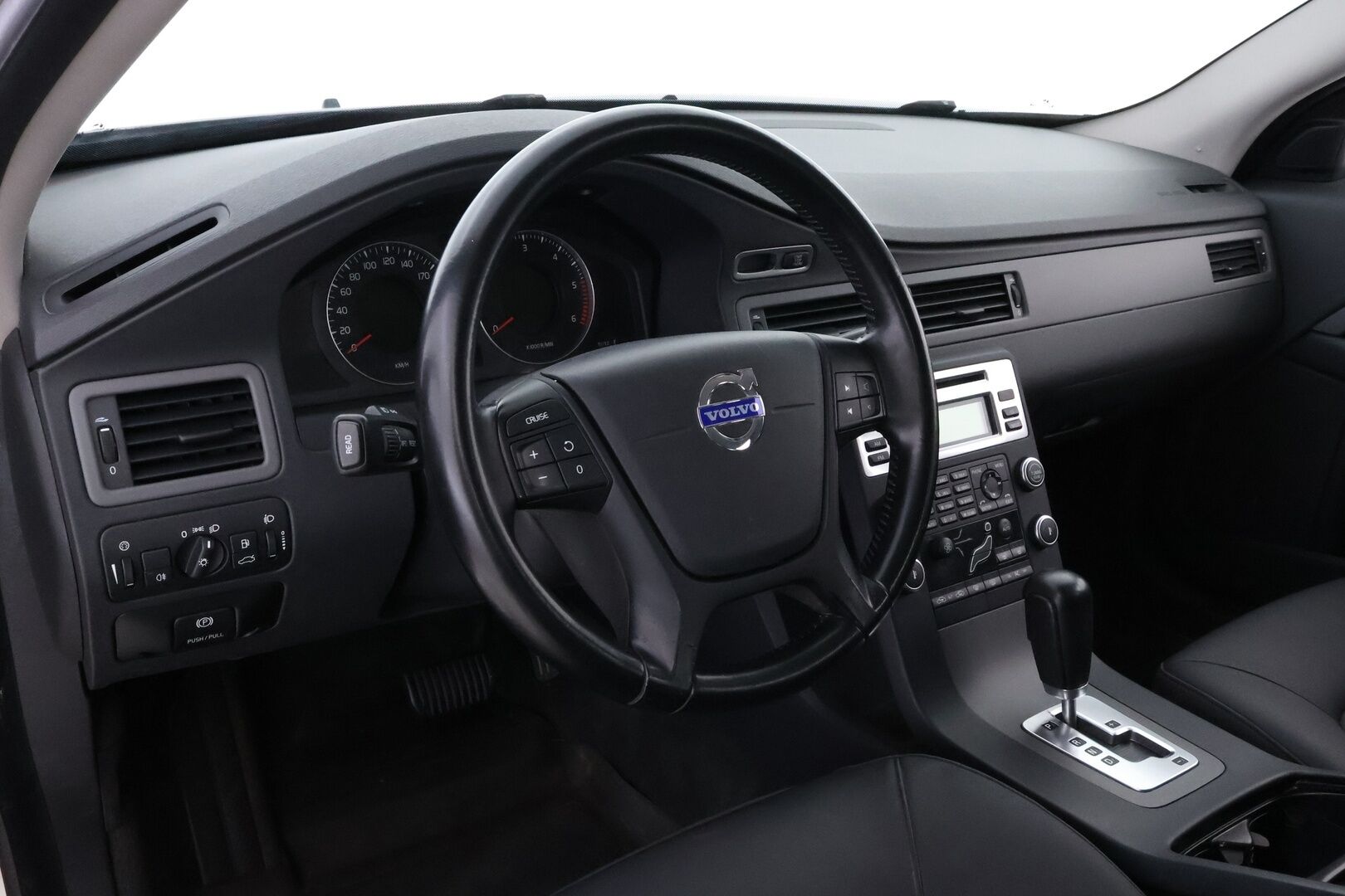 Volvo V70 2010 2,4D Kinetic aut - Suomiauto | Webasto | Puolinahkasisusta | Vakkari | Lohkolämmitin | Jakopää juuri tehty | Siisti!