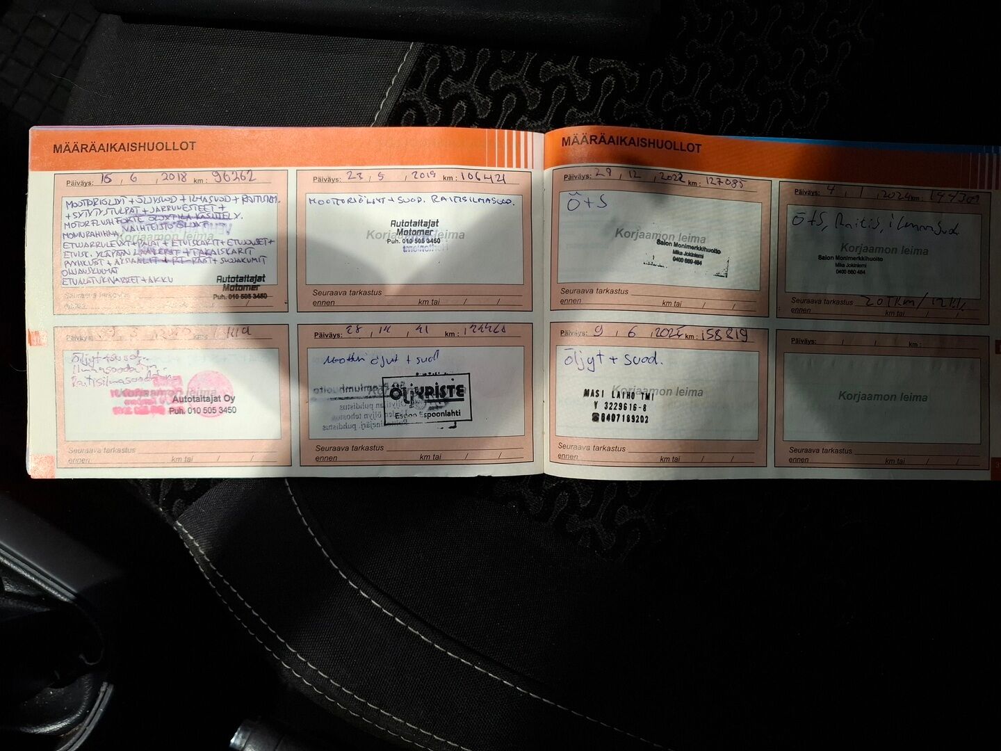 Citroen C3 2010 VTi 95 Confort / Suomi-auto / Vakkari / Lohkolämmitin / Huoltokirja / YritysOutlet - Myydään vain yrityksille - Tämä auto myydään YritysOutlet -valikoimasta vain yritykselle