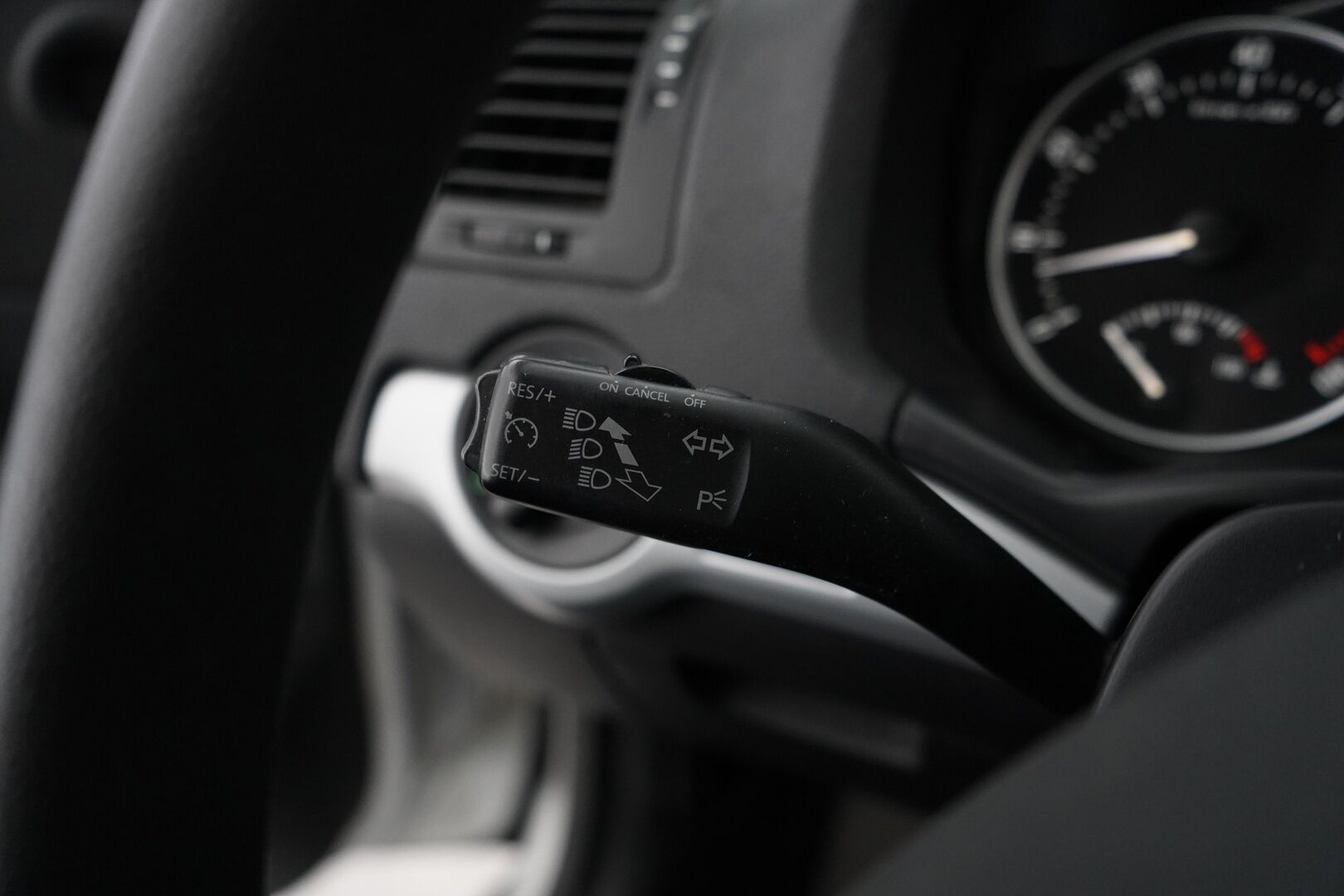Skoda Octavia 2010 YritysOutlet - Myydään vain yrityksille - Kahdet renkaat / Huoltokirja 