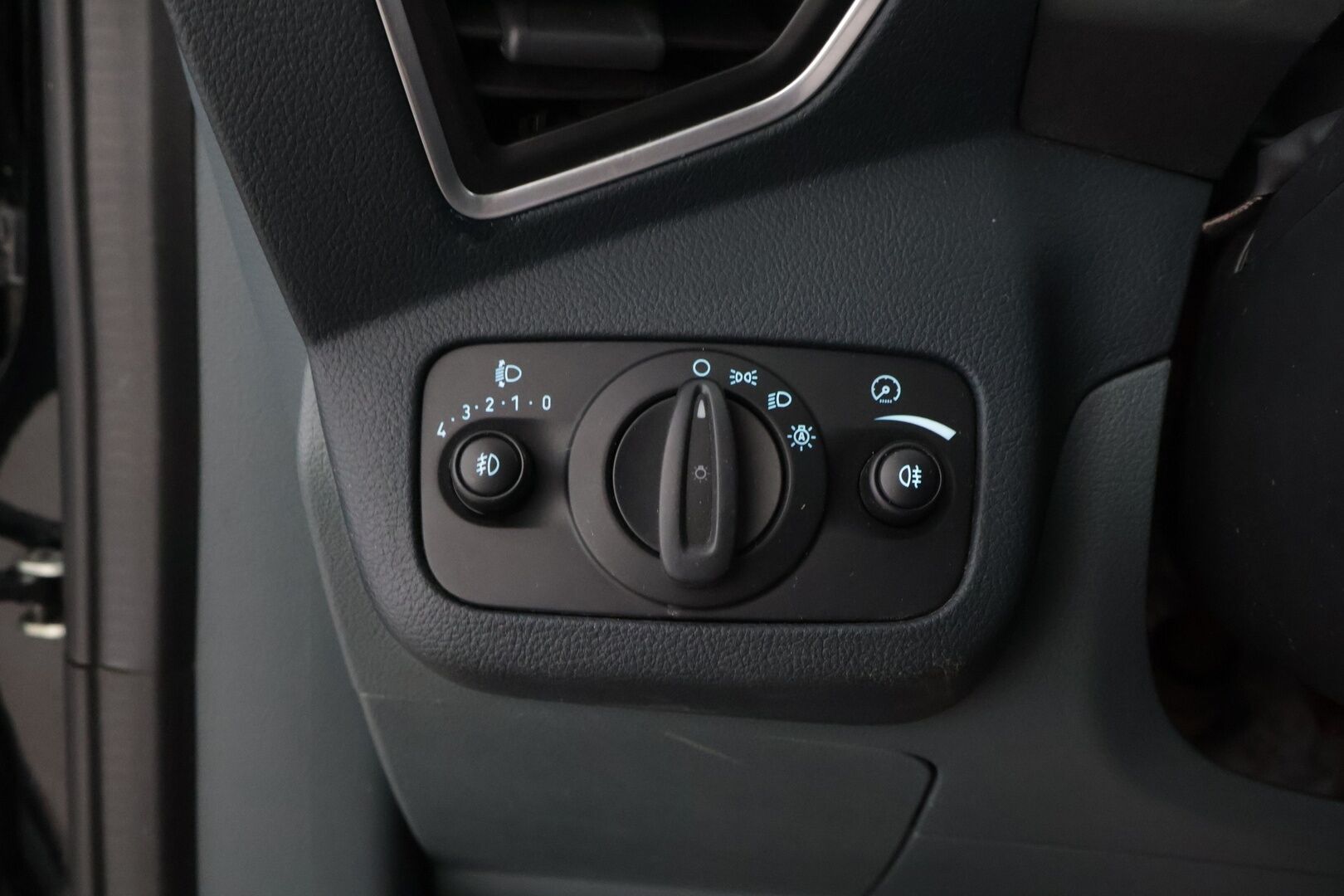 Ford Grand C-Max 2012 2,0 TDCi 140 hv PowerShift autom. Titanium A6 5-ovinen *MYYDÄÄN HUUTOKAUPAT.COM* - MYYDÄÄN HUUTOKAUPAT.COM!