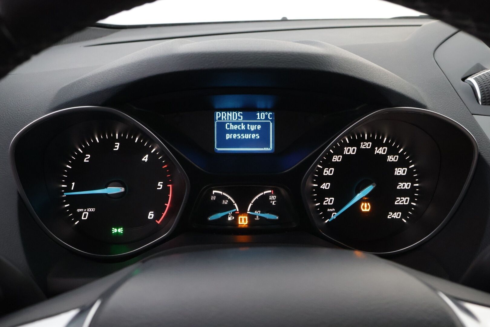 Ford Grand C-Max 2012 2,0 TDCi 140 hv PowerShift autom. Titanium A6 5-ovinen *MYYDÄÄN HUUTOKAUPAT.COM* - MYYDÄÄN HUUTOKAUPAT.COM!