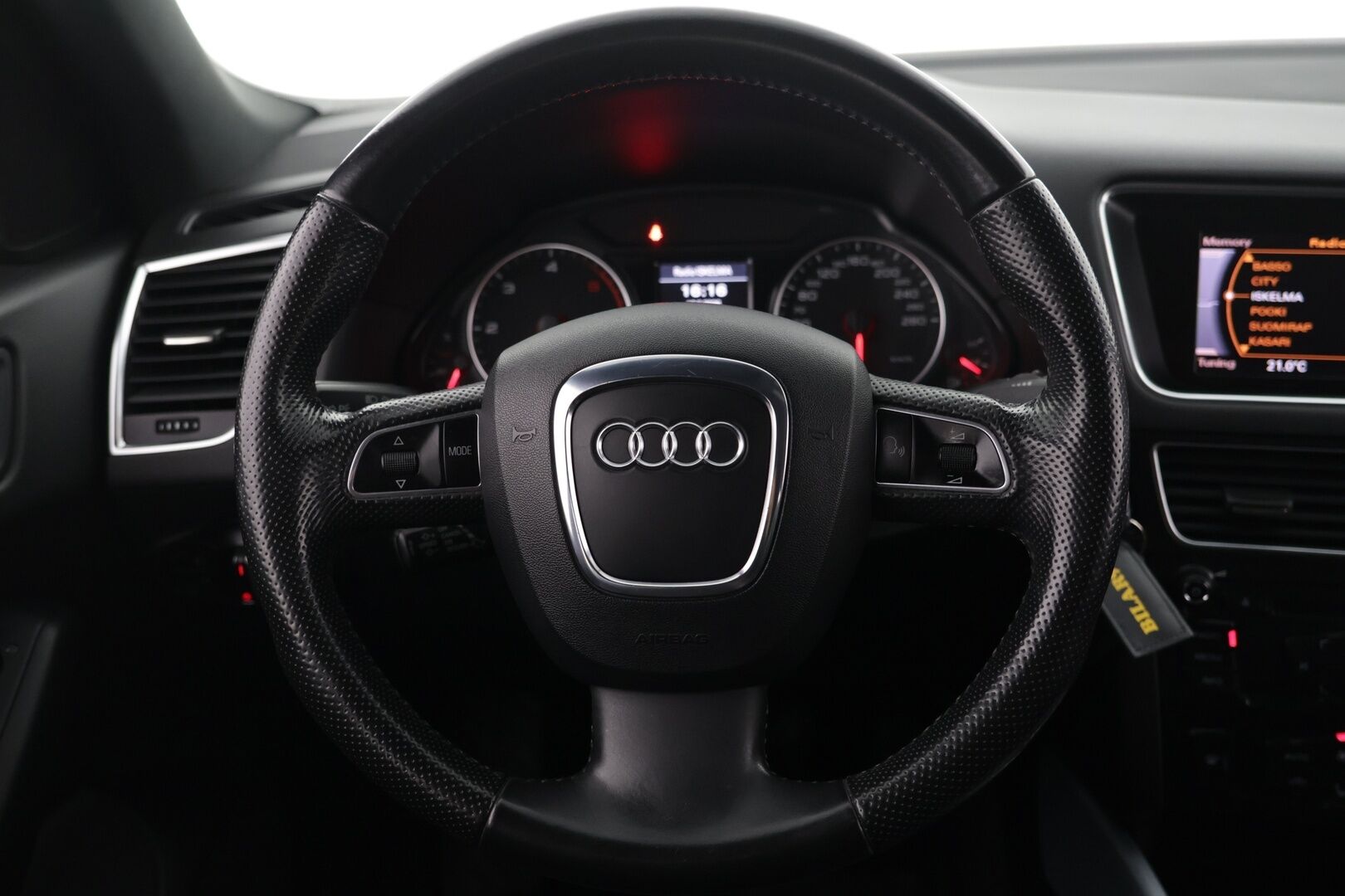 Audi Q5 2012 2,0 TDI quattro S tronic Offroad edition - | S-Line | 2x Renkaat! | Vakkari! | Todella Siisti! |