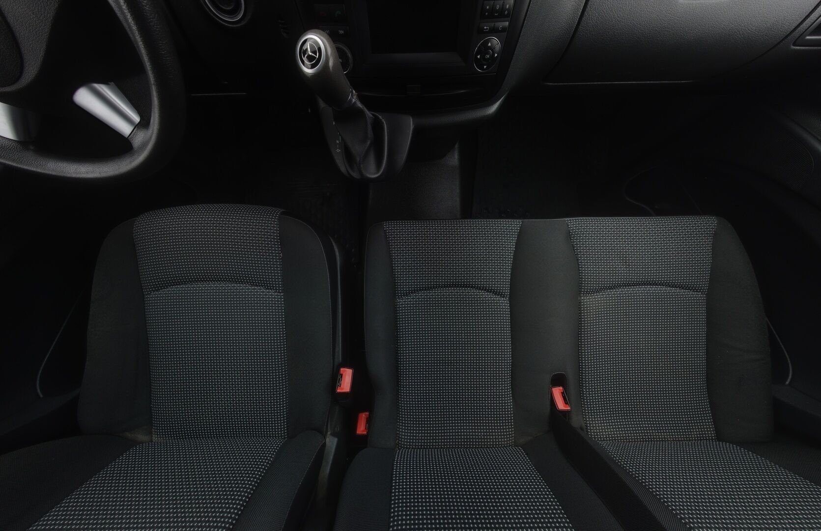 Mercedes-Benz Vito 2012 116CDI 4x4-3,05/32K keskipitkä A2 A** Xenon / Koukku / Vakkari / Suomi-auto - *Karjarauta / Kylkiputket / 2x renkaat&alumiinivanteet*