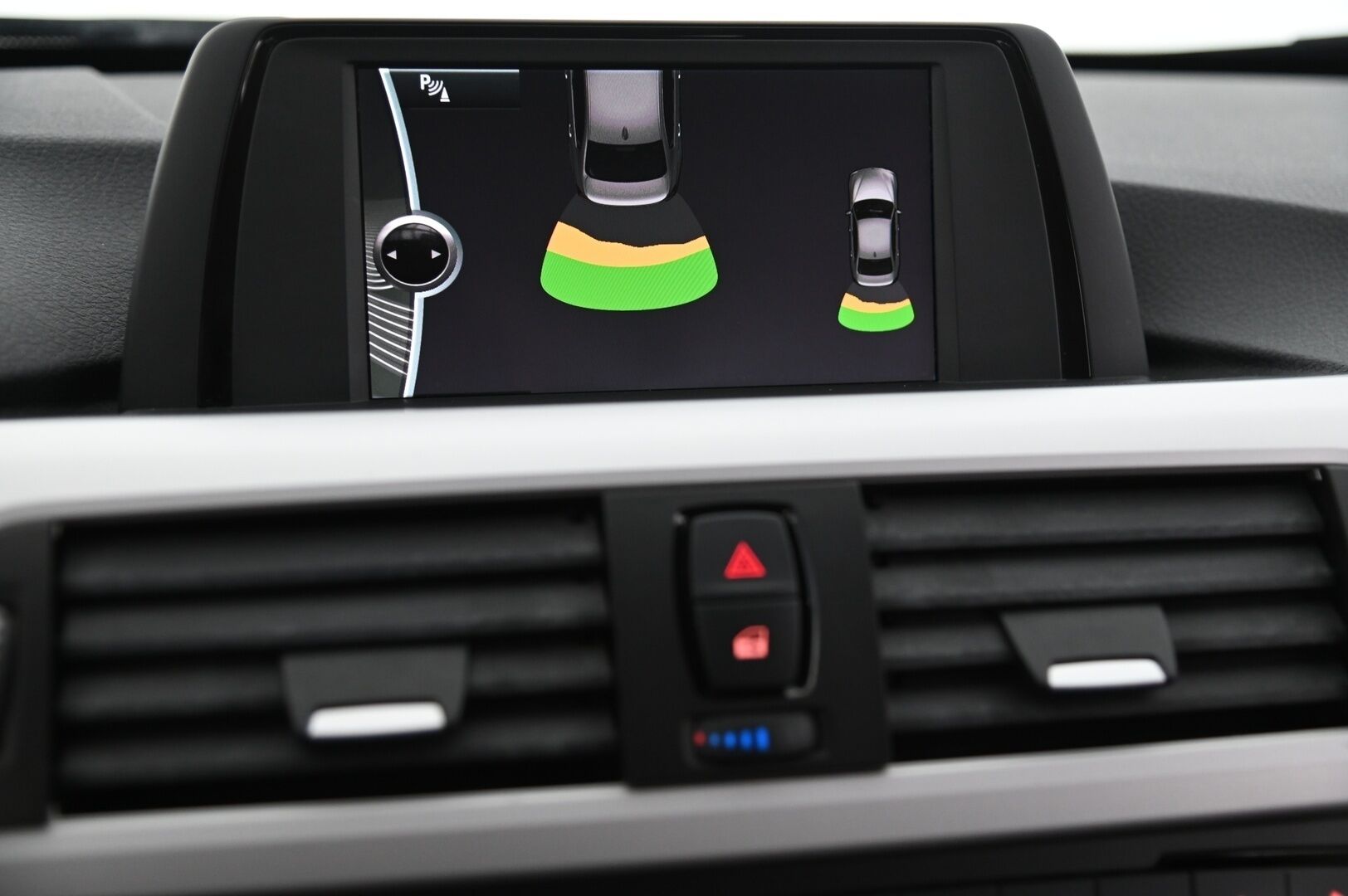 BMW 318 2012 TwinPower Turbo A F30 Sedan Business*Vakkari / P.tutkat / 2x renkaat* - Osta nyt, maksa vasta ensi vuonna