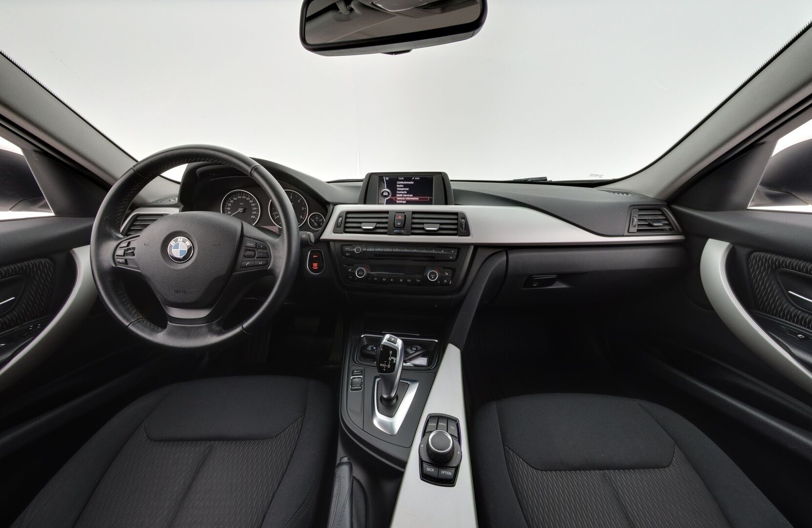 BMW 318 2012 TwinPower Turbo A F30 Sedan Business*Vakkari / P.tutkat / 2x renkaat* - Osta nyt, maksa vasta ensi vuonna