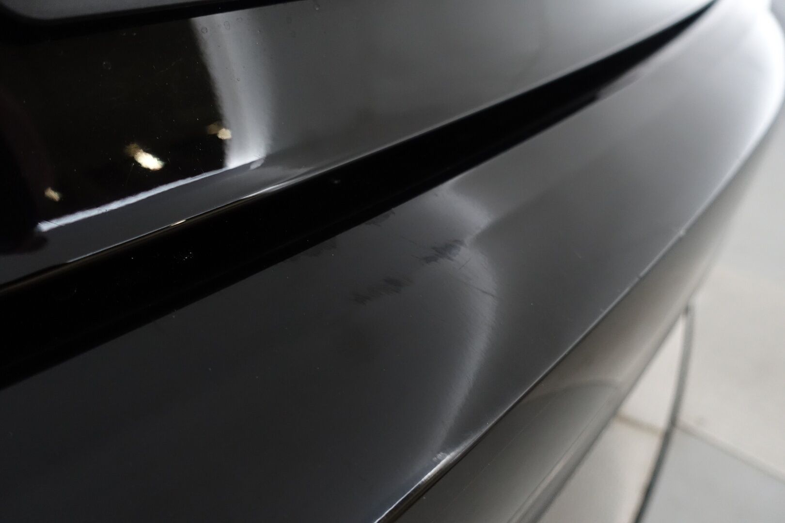 Audi A6 2012 AUDI A6 Avant Business 3,0 V6 TDI 150 kW quattro S tronic Start-Stop - YritysOutlet - Myydään vain yrityksille - | Suomi-auto | Koukku | Adaptiivinen vakkari | Sporttipenkit | Huoltokirja | Kahdet renkaat ja vanteet | – Tämä auto myydään YritysOutlet -valikoimasta vain yritykselle
