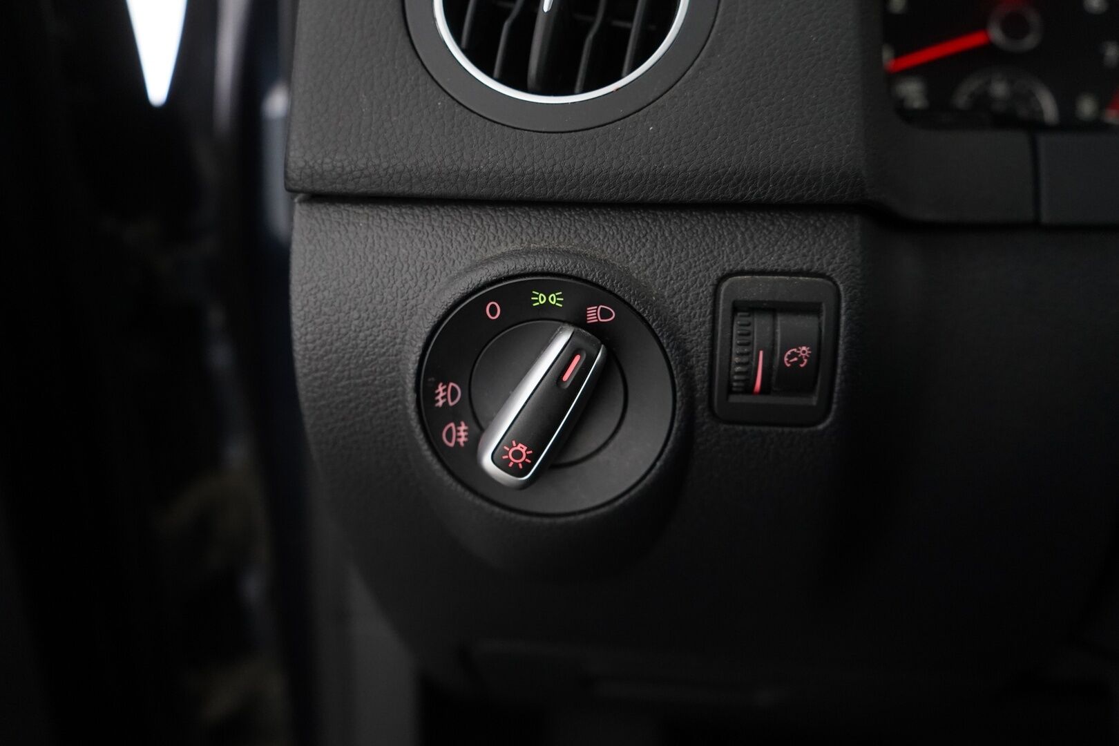Volkswagen Golf Plus 2012 1.4 TSI 90 kW Comfortline * -YritysOutlet - Myydään vain yrityksille * - Ketju vaihdettu / Mekatroniikka uusittu / Suomi-auto / Lohkolämmitin / Katsastus 2026