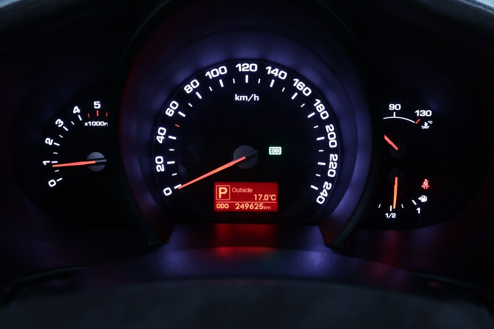 Kia Sportage 2012 2,0 AWD CRDi-R EX A/T - Webasto | Bluetooth | Vetokoukku | Tutkat