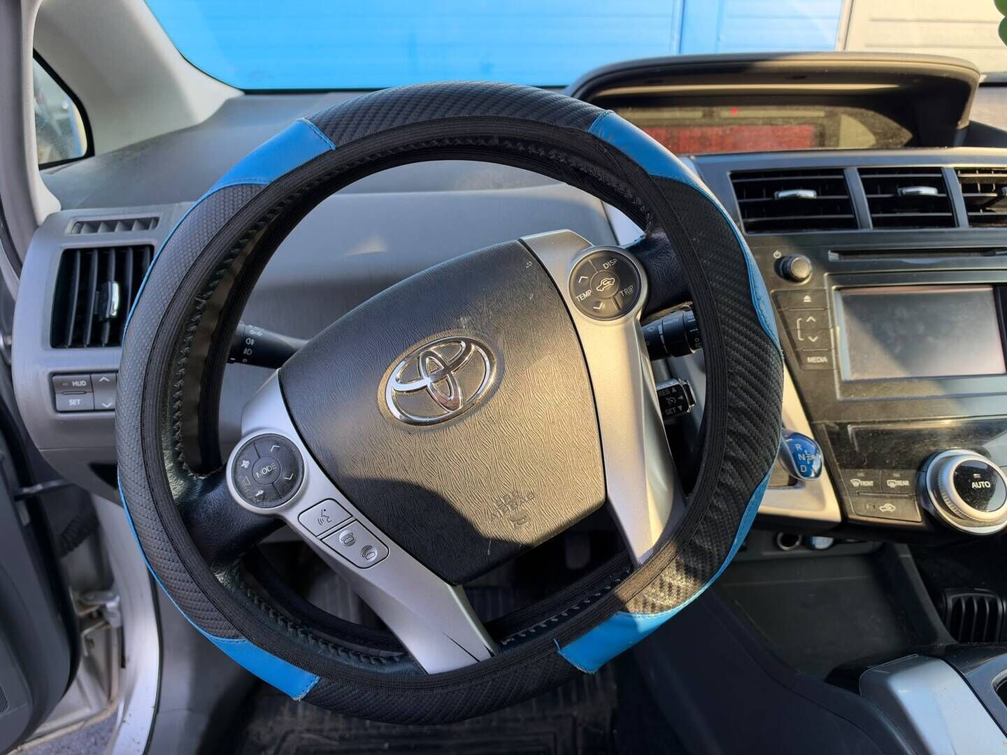 Toyota Prius+ 2013 Linea Sol 7p - Myydään huutokaupat.com - Kamera | Cruise | Ilmastointi | Myydään huutokaupat.com