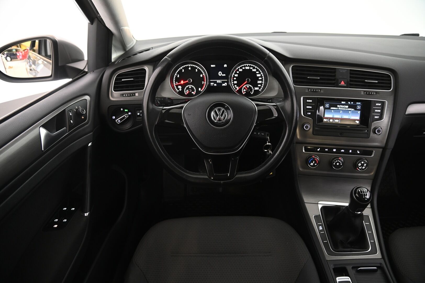 Volkswagen Golf 2013 Comfortline 1,4 TSI 103 kW (140 hv) BlueMotion Technology 4-ovinen - | Juuri katsastettu | Webasto | Vakkari | Kahdet renkaat |