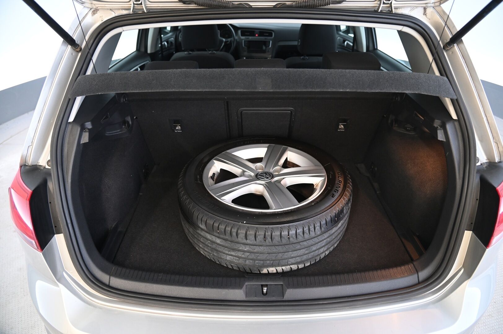 Volkswagen Golf 2013 Comfortline 1,4 TSI 103 kW (140 hv) BlueMotion Technology 4-ovinen - | Juuri katsastettu | Webasto | Vakkari | Kahdet renkaat |