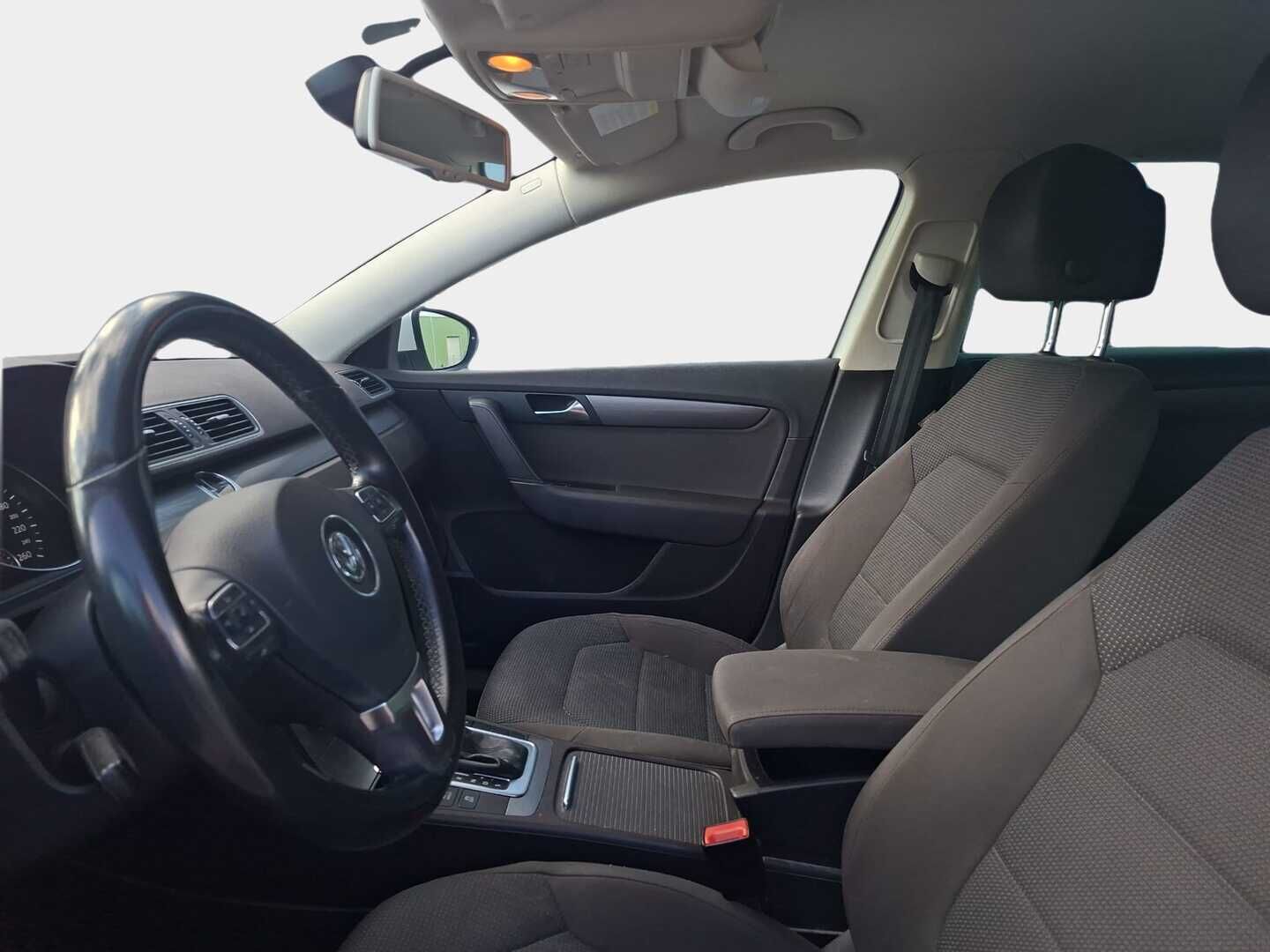 Volkswagen Passat 2012 Variant Comfortline 1,6 TDI 77 kW (105 hv) BlueMotion Technology DSG-automaatti - Vakkari | Lohko + sisä | Kattava huoltokirja | 2x Hyvät renkaat | Jakohihna vaihdettu hiljattain  - YritysOutlet - Myydään vain yrityksille