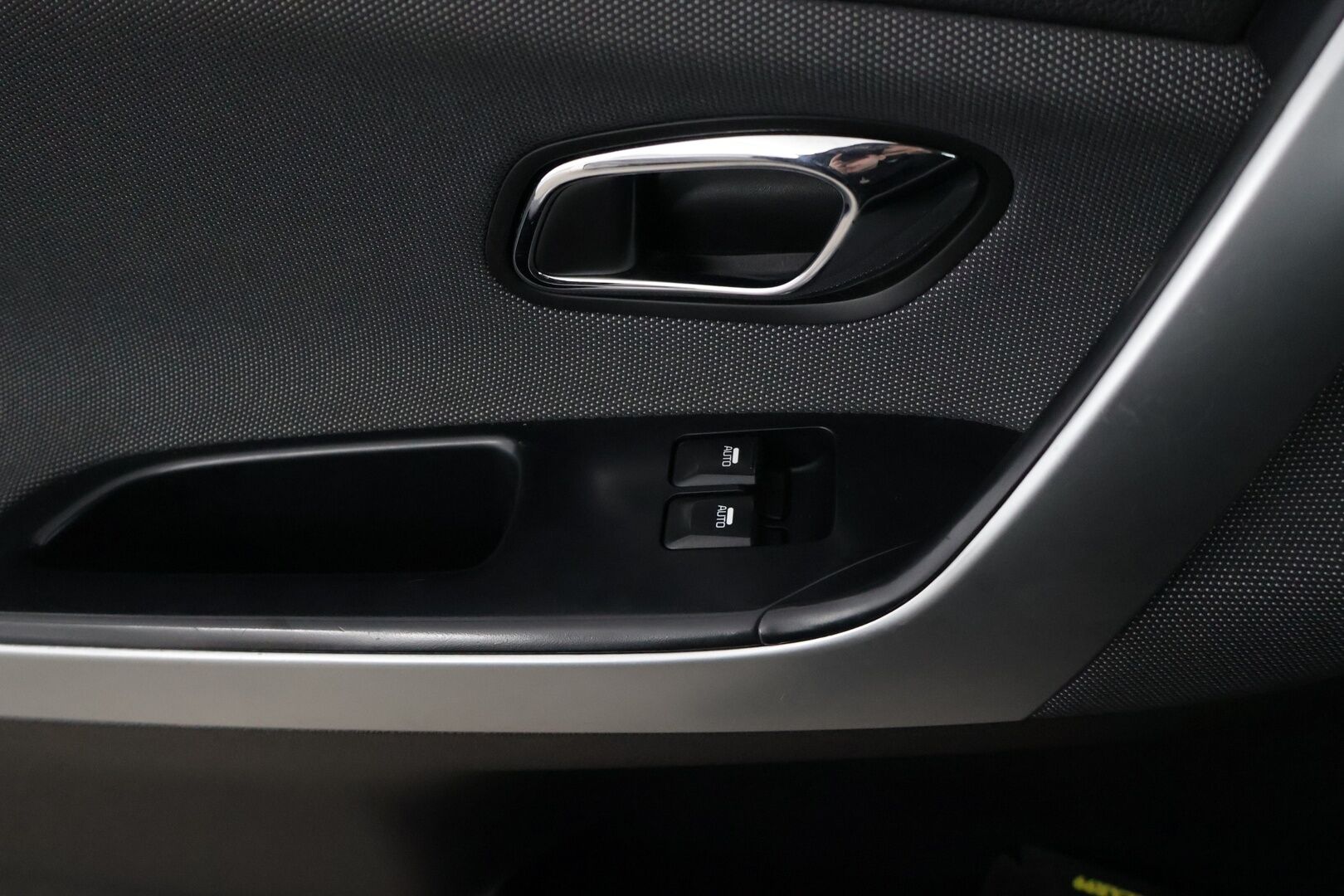 Kia Ceed 2014 1,6 CRDi EX A/T * Webasto / Ratinlämmitin / Bluetooth / P-Tutkat / Monitoimiratti / Vakkari / * - Hyvällä pidolla näyttävä sporttinen hatchback. Webasto - HULLUT VÄLIPÄIVÄT KORKOTARJOUS 2,49%