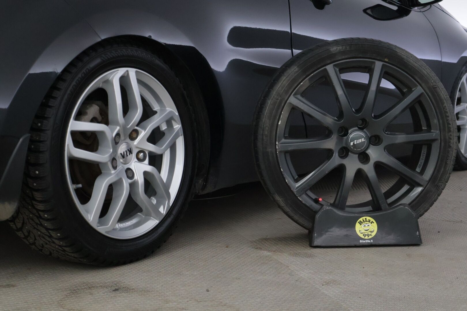 Kia Ceed 2014 1,6 CRDi EX A/T * Webasto / Ratinlämmitin / Bluetooth / P-Tutkat / Monitoimiratti / Vakkari / * - Hyvällä pidolla näyttävä sporttinen hatchback. Webasto - HULLUT VÄLIPÄIVÄT KORKOTARJOUS 2,49%