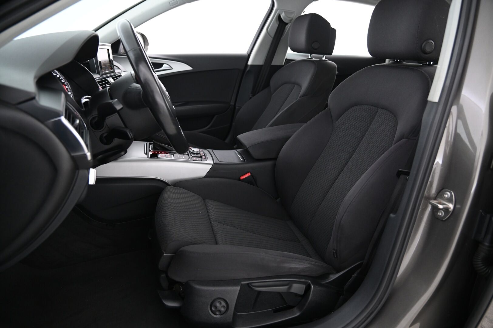 Audi A6 2014 Avant Business 2,0 TFSI 132 kW multitronic Start-Stop *Suomi-auto / Tutkat / Vakkari* - *Vähän ajettu 2.Omisteinen Suomi-auto / Juuri Huollettu /  2x Renkaat&vanteet*