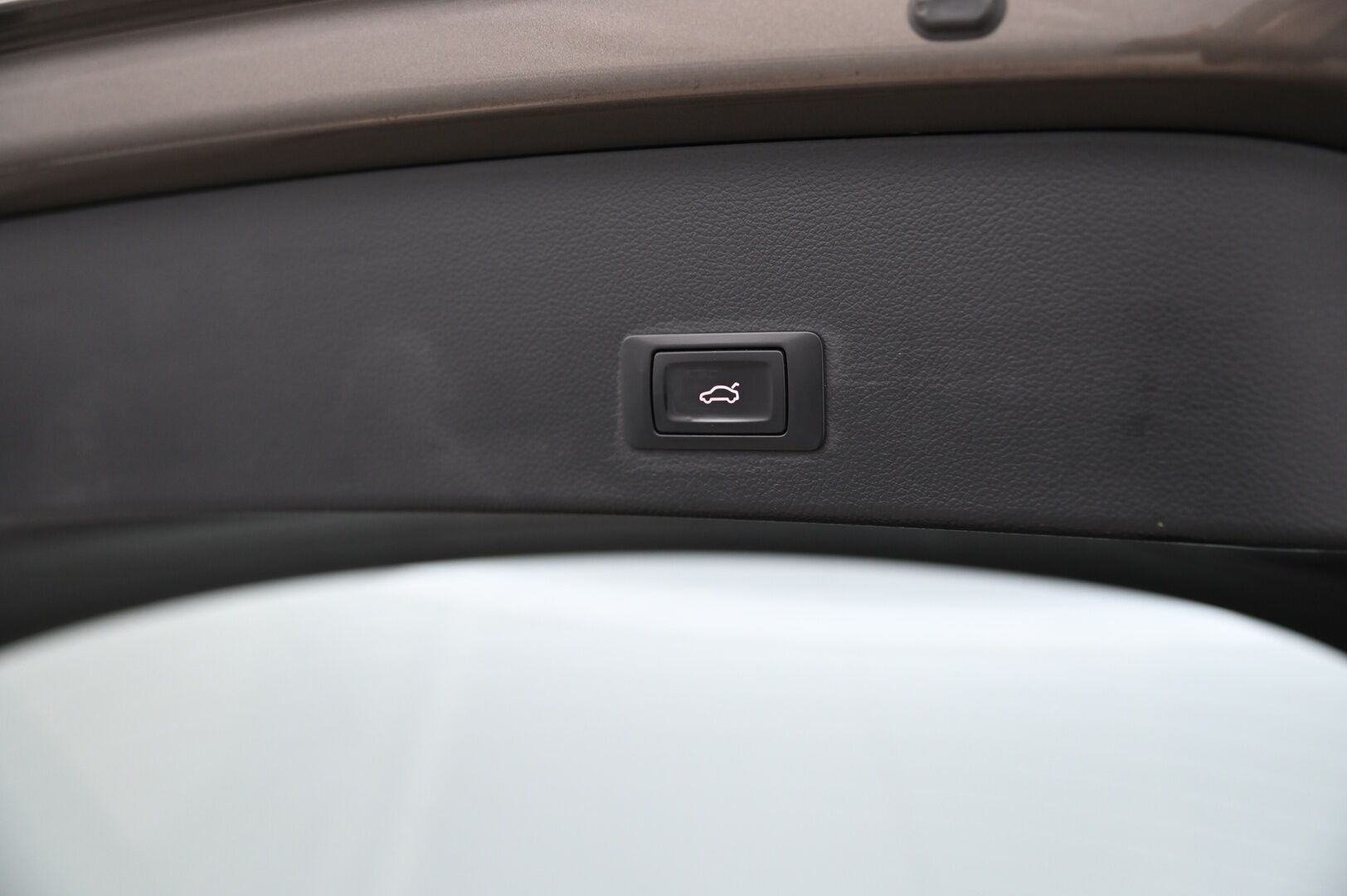 Audi A6 2014 Avant Business 2,0 TFSI 132 kW multitronic Start-Stop *Suomi-auto / Tutkat / Vakkari* - *Vähän ajettu 2.Omisteinen Suomi-auto / Juuri Huollettu /  2x Renkaat&vanteet*