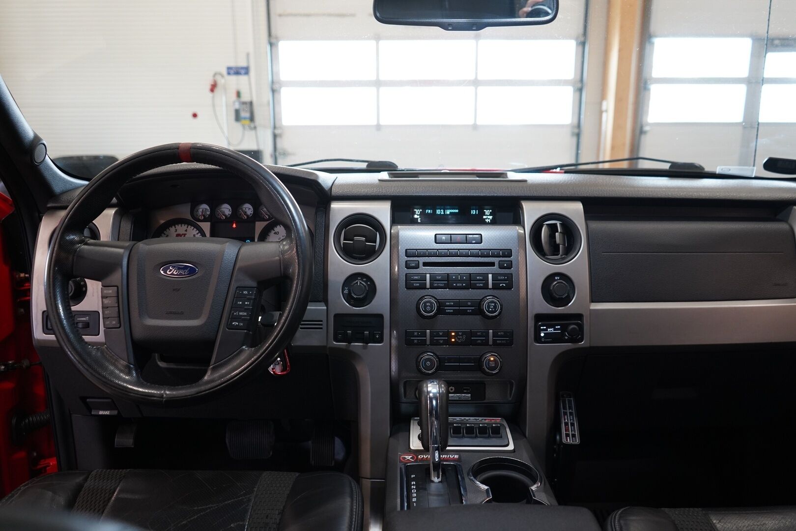 FORD F150 2010 F150 SVT Raptor Avolavakuorma-auto * SVT / Vakkari / Kamera / Koukku / Sähköpenkit / Kattoluukku * - Katsastettu 01/2026 / Puhdas Carvertical / Säntillinen huoltohistoria