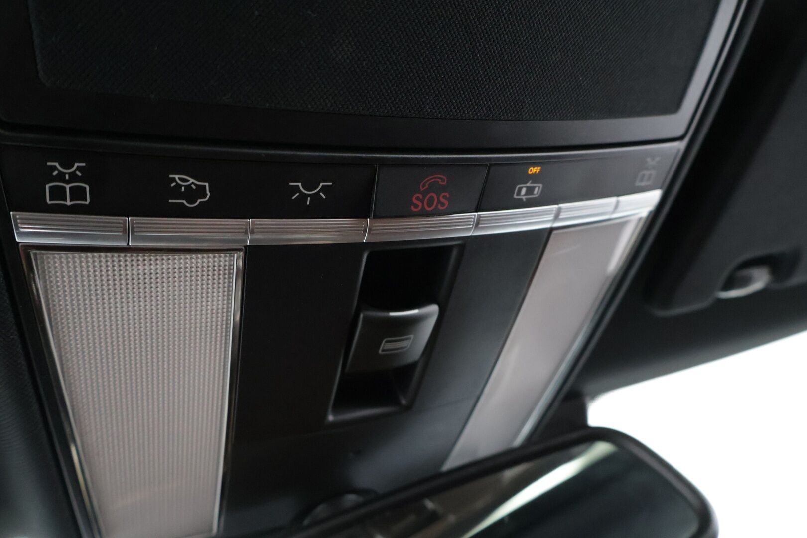 Mercedes-Benz CL 2007 CL 550 Coupé AMG - YritysOutlet - Myydään vain yrityksille *H&K / Ilmastoidut muistipenkit / Night vision / ACC / Kamera - Tuplalasit / Imuovet / Keyless Go / Navigointi